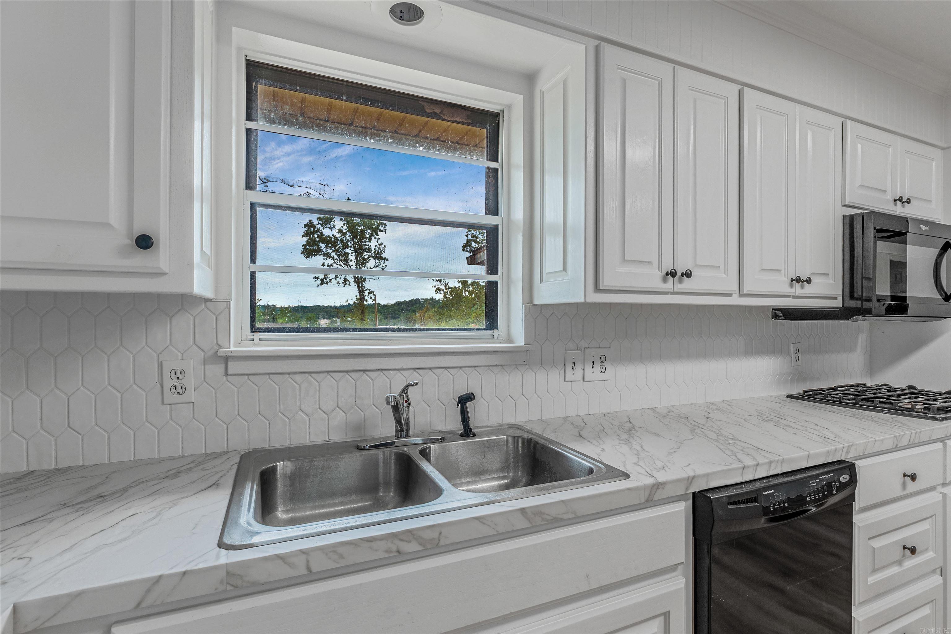 SMITH HEIGHTS - Residential