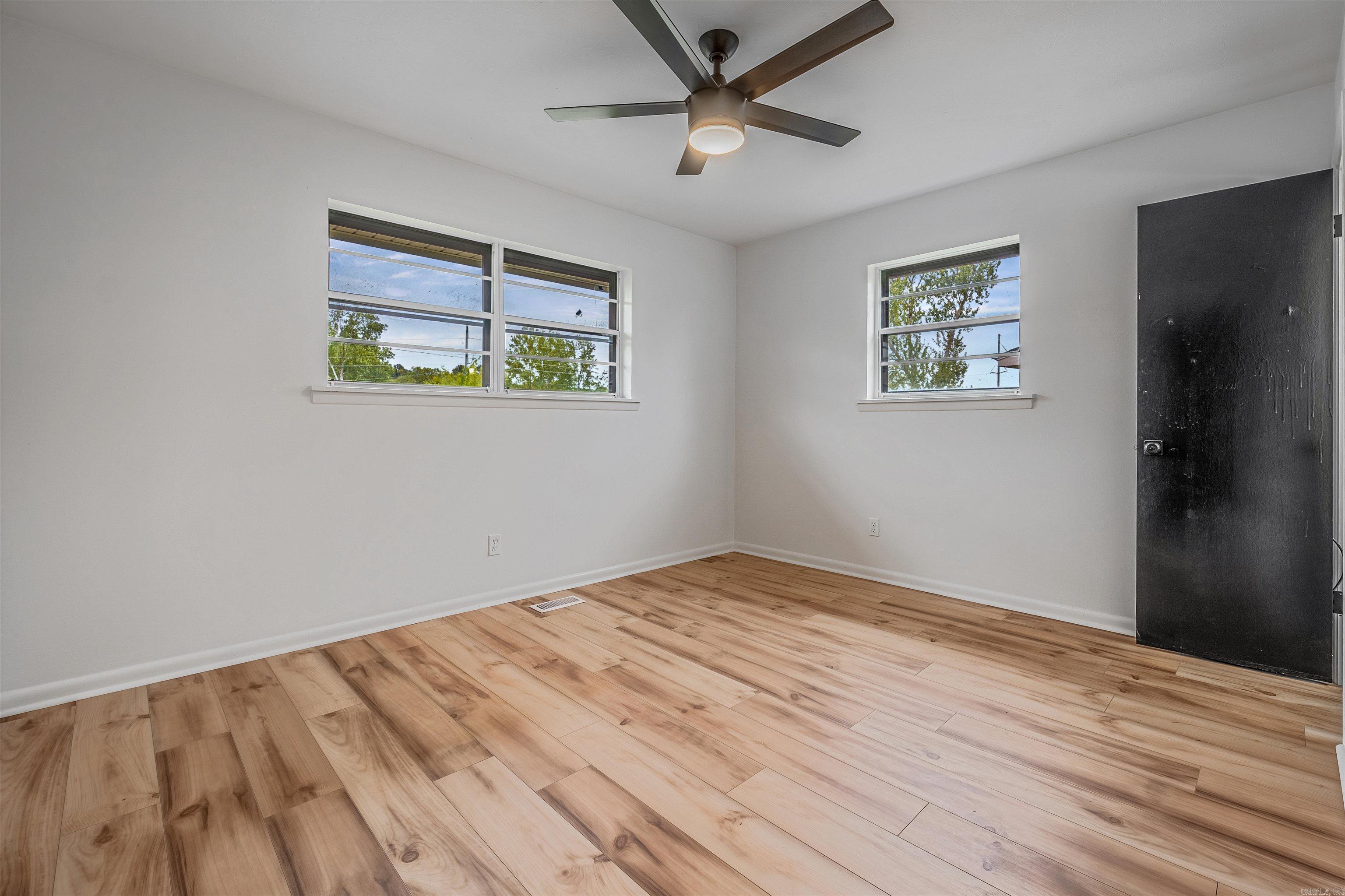 SMITH HEIGHTS - Residential