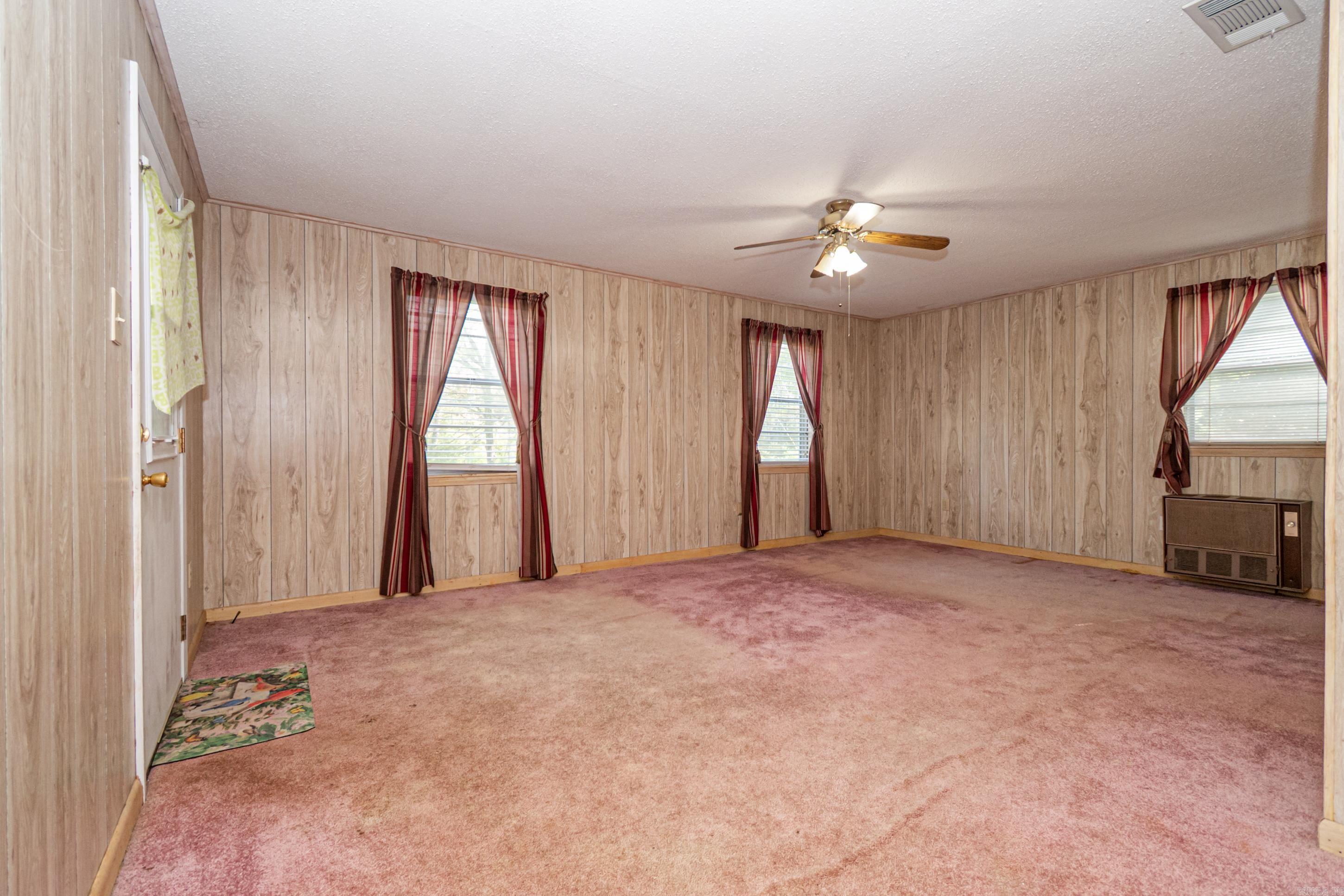 MONTICELLO - Residential