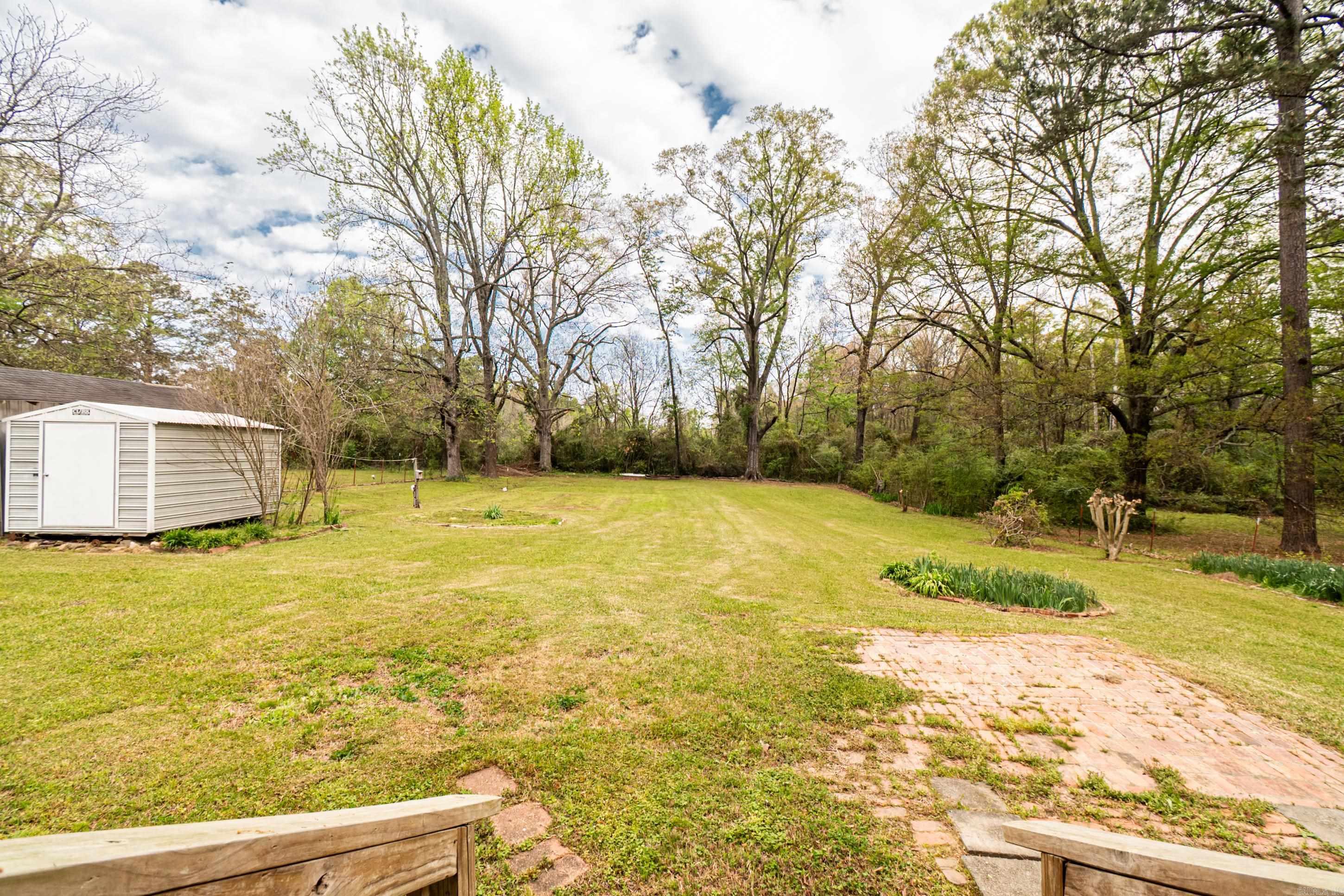 MONTICELLO - Residential