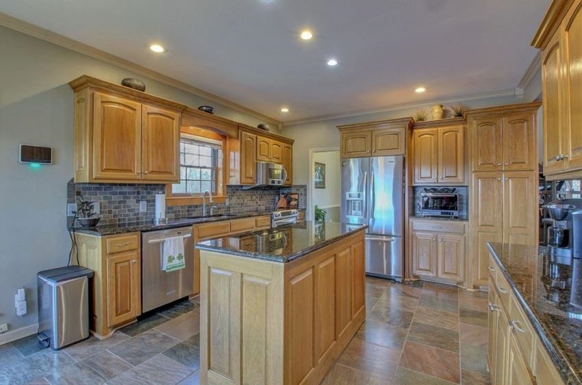 Lake Forest Shores - Residential