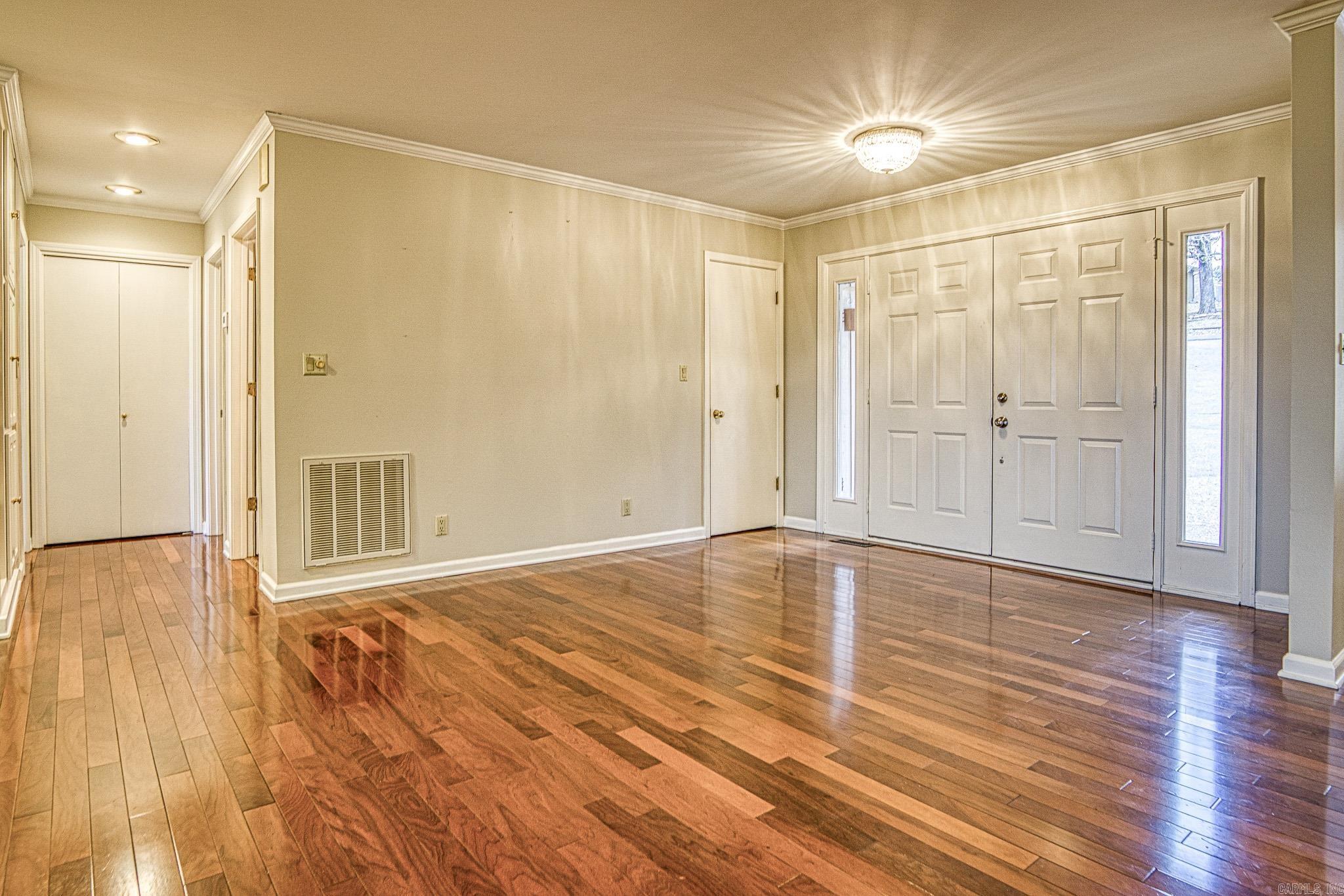 PALISANDRO - Residential