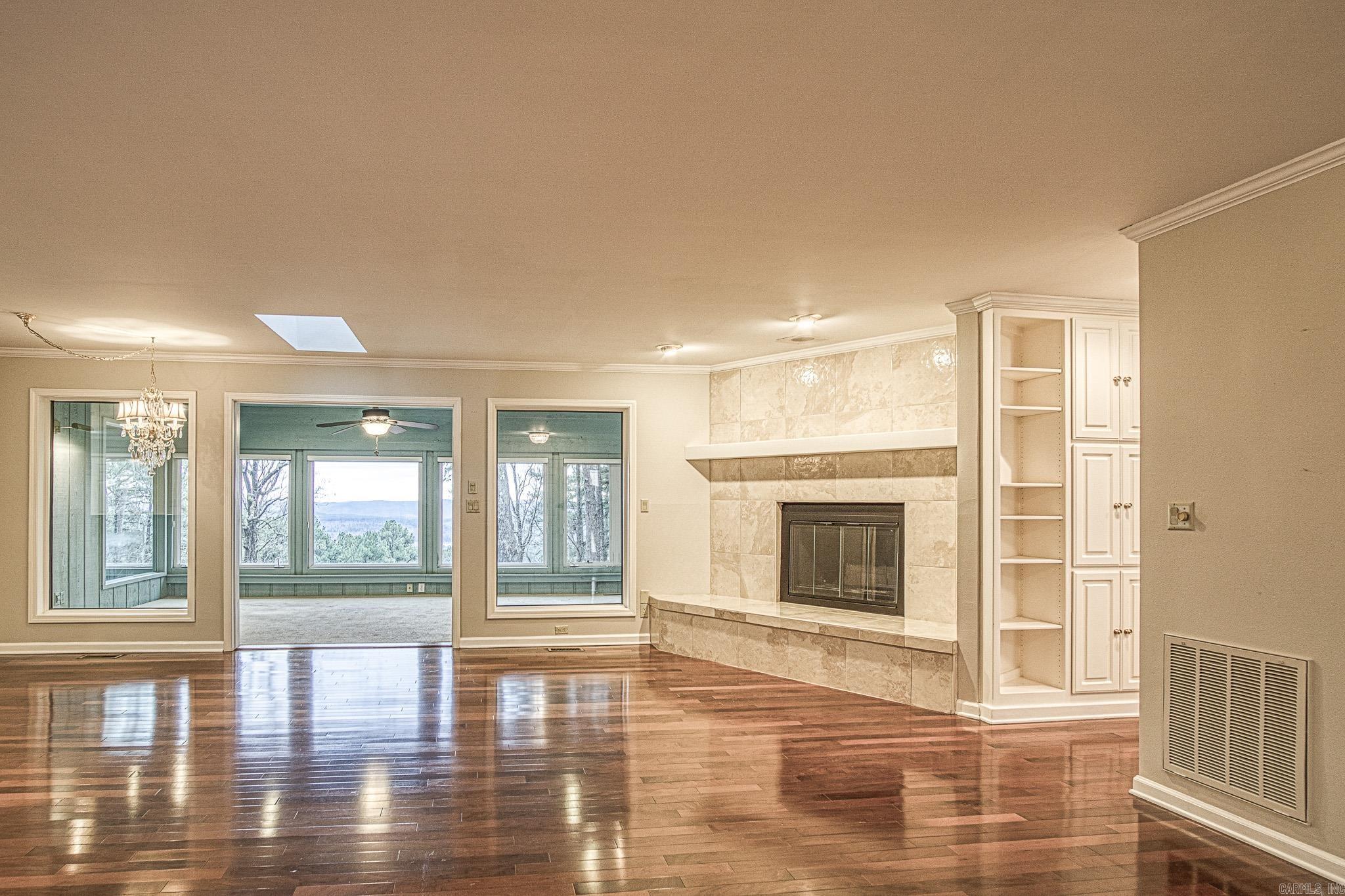 PALISANDRO - Residential