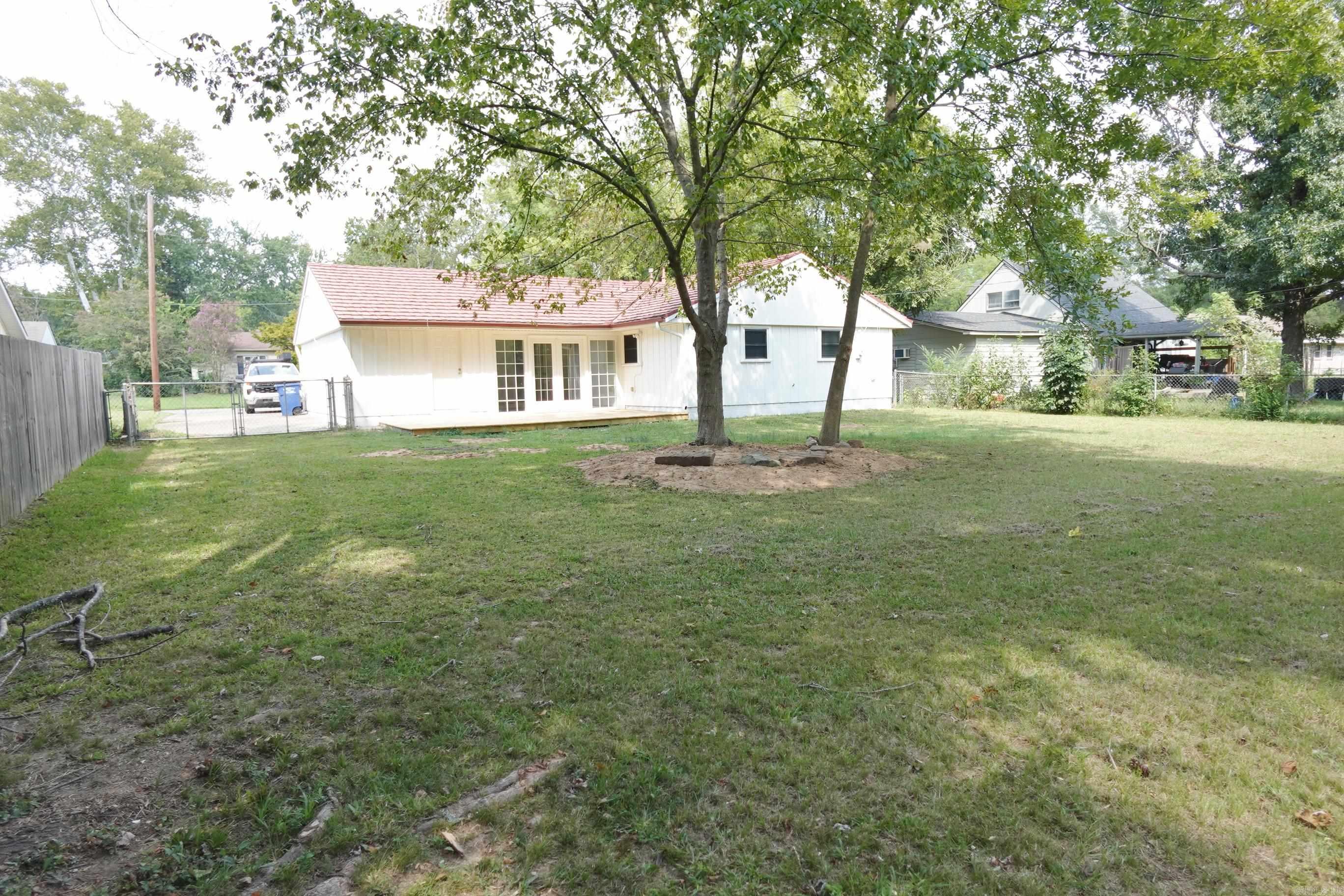 CONWAY MANOR - Residential