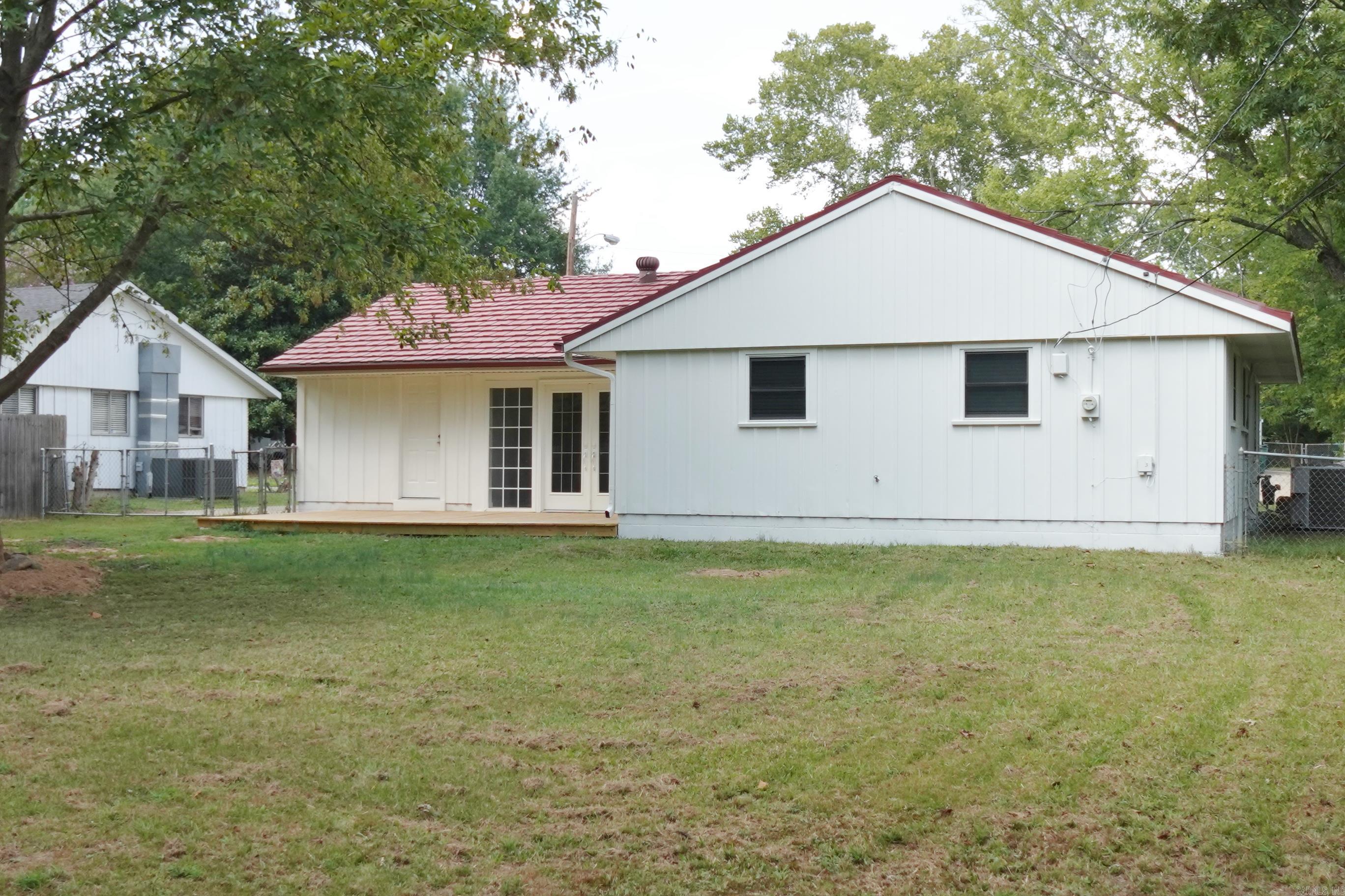CONWAY MANOR - Residential