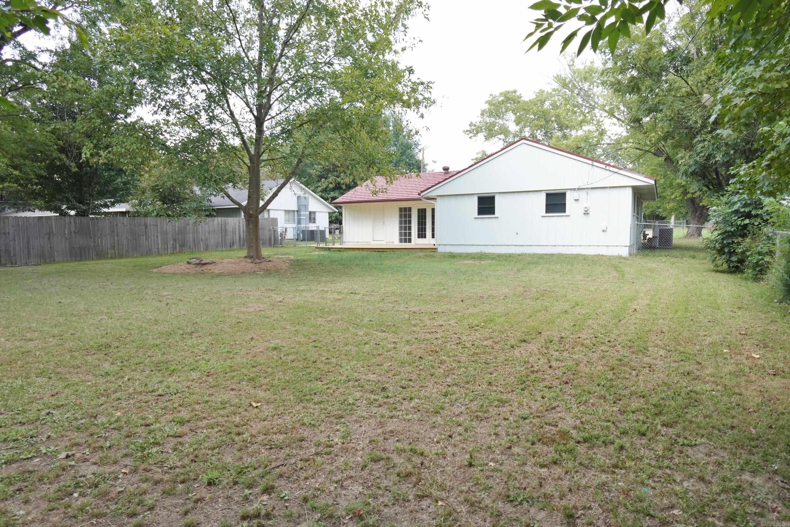 CONWAY MANOR - Residential