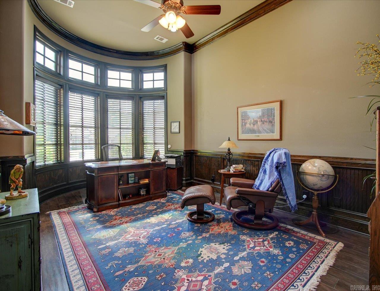 ARLINGTON PARK - Residential