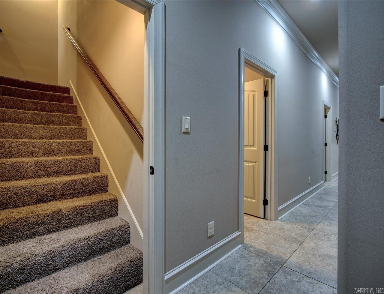 ARLINGTON PARK - Residential
