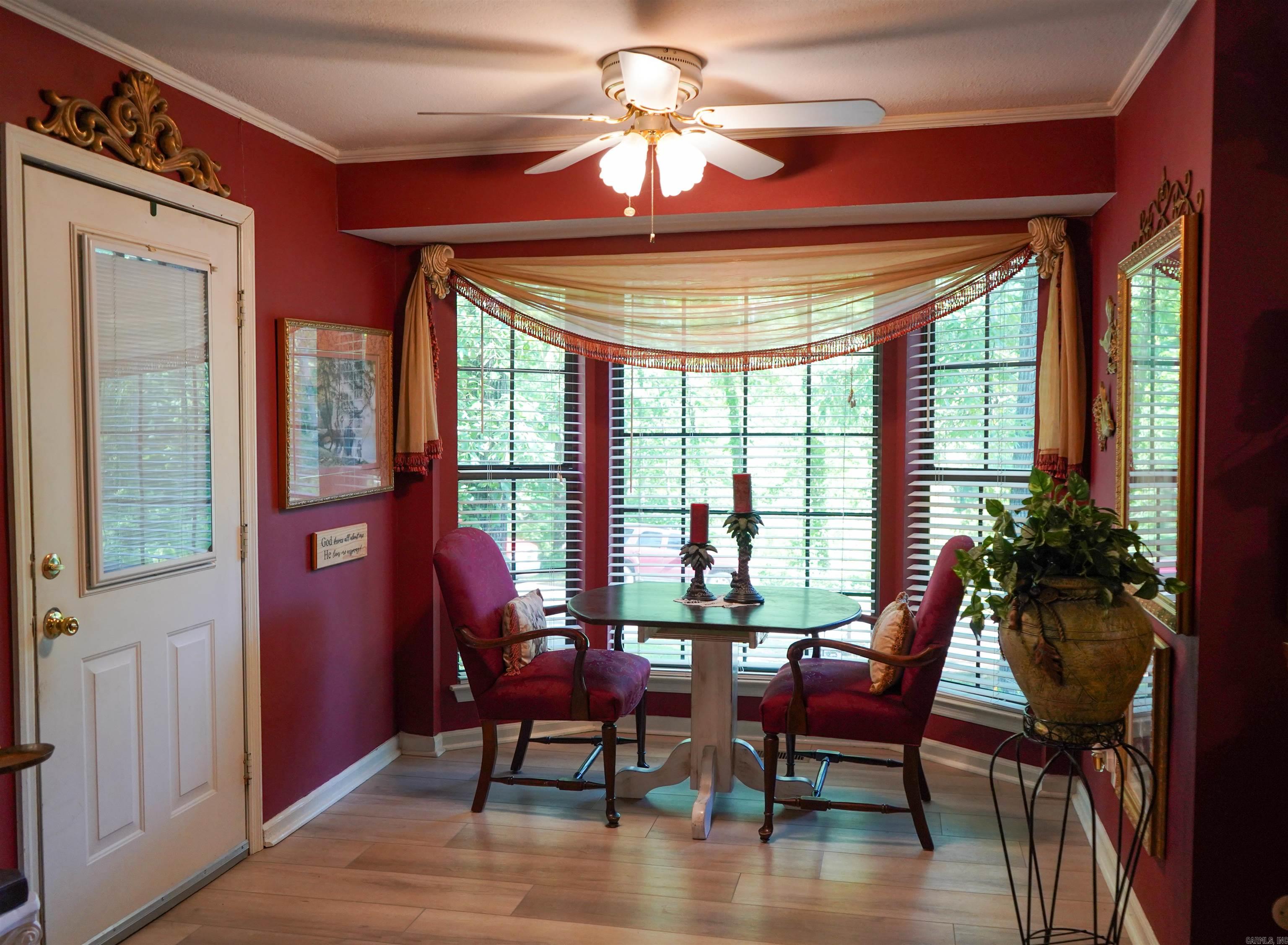 DAWN ESTATES - Residential