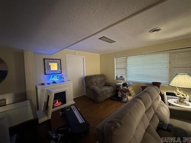 Mockingbird Hill - Residential