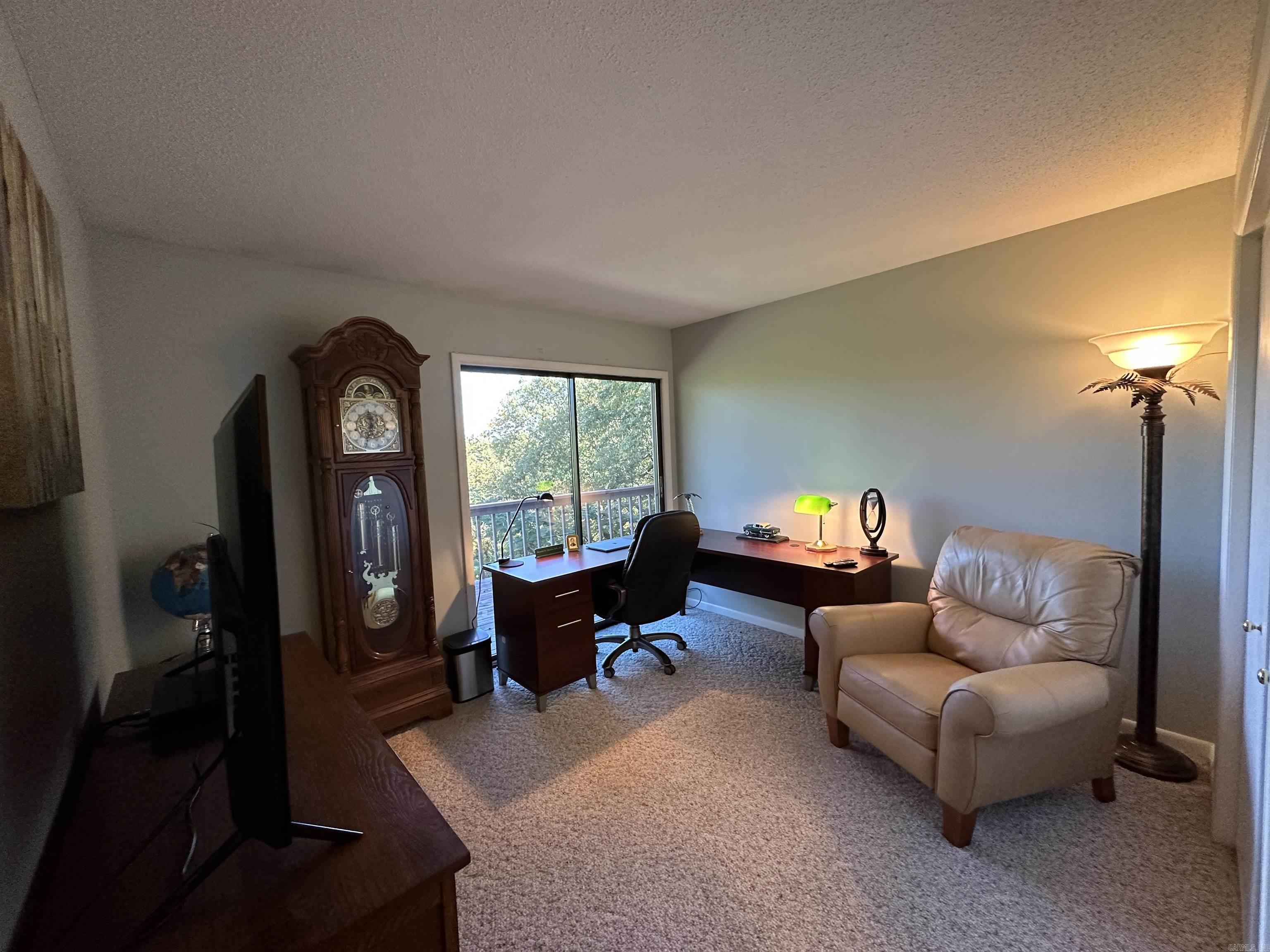 Mockingbird Hill - Residential