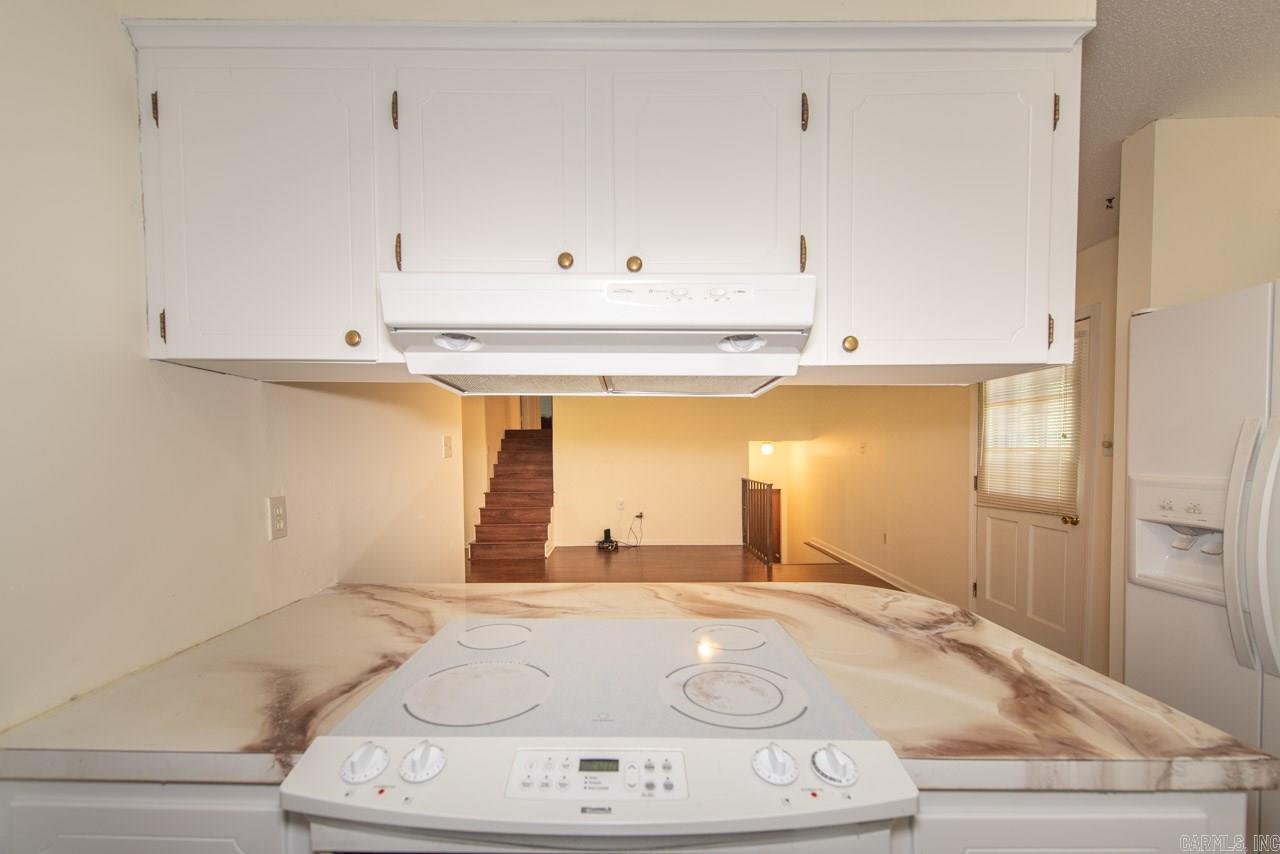 COUNTRY CLUB PARK - Residential