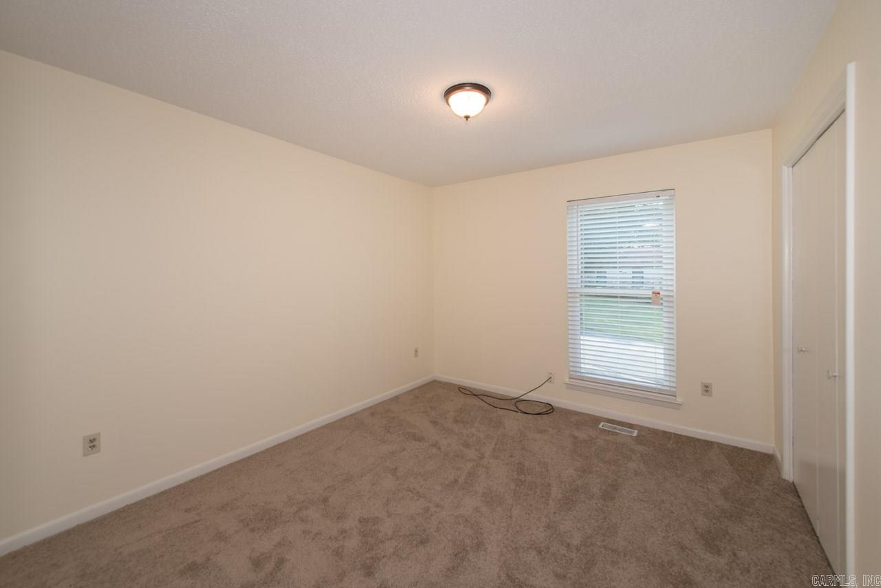 COUNTRY CLUB PARK - Residential