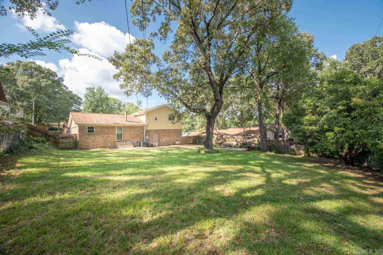 COUNTRY CLUB PARK - Residential