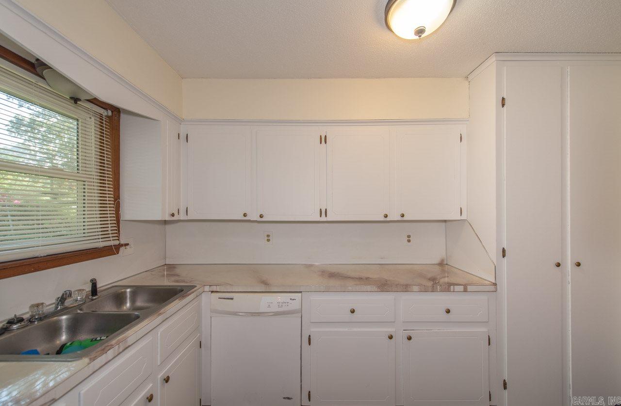 COUNTRY CLUB PARK - Residential