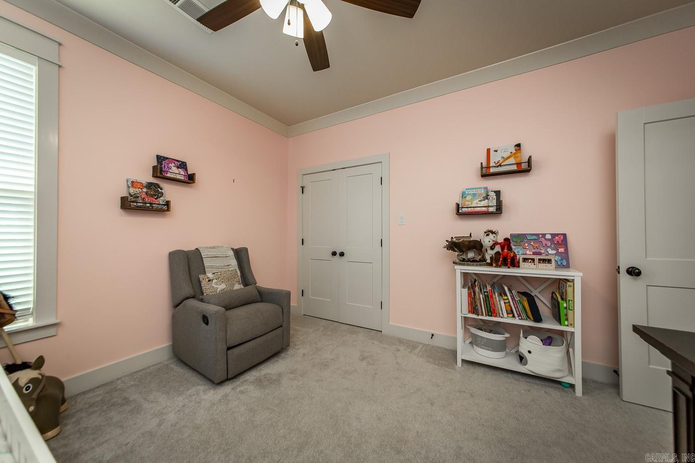 MILLERS GLENN - Residential