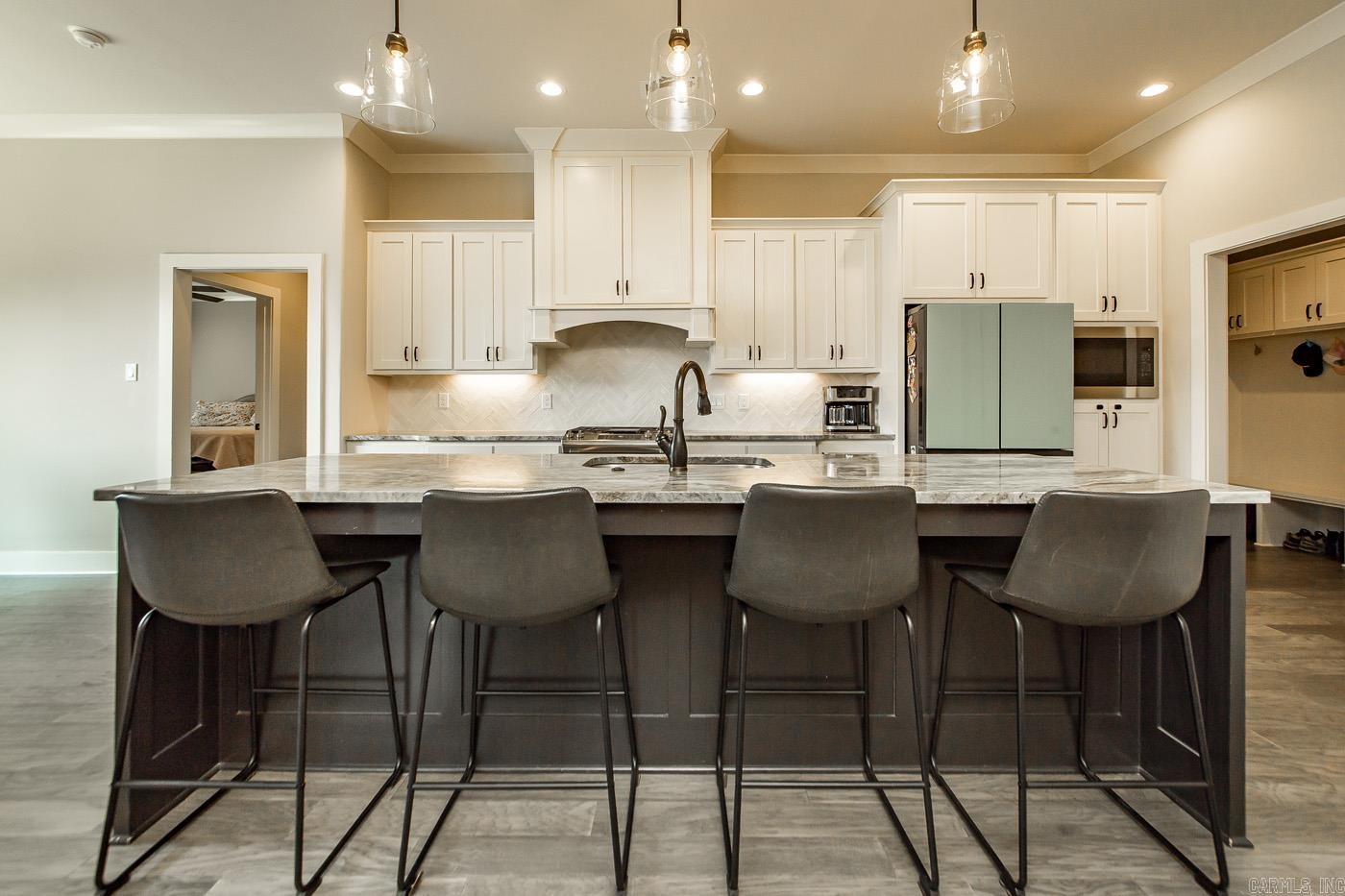 MILLERS GLENN - Residential