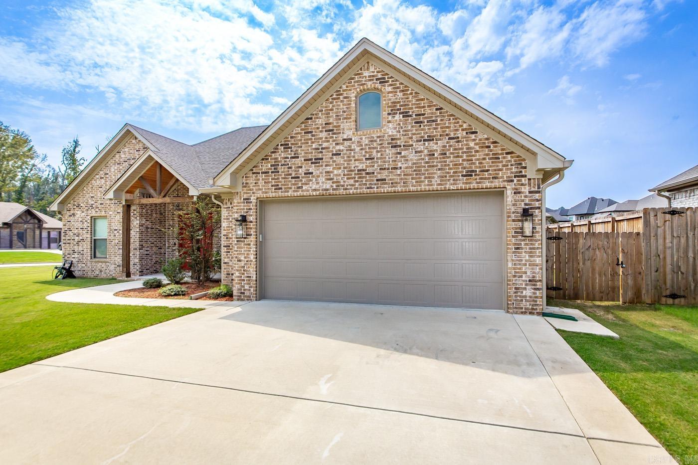 MILLERS GLENN - Residential