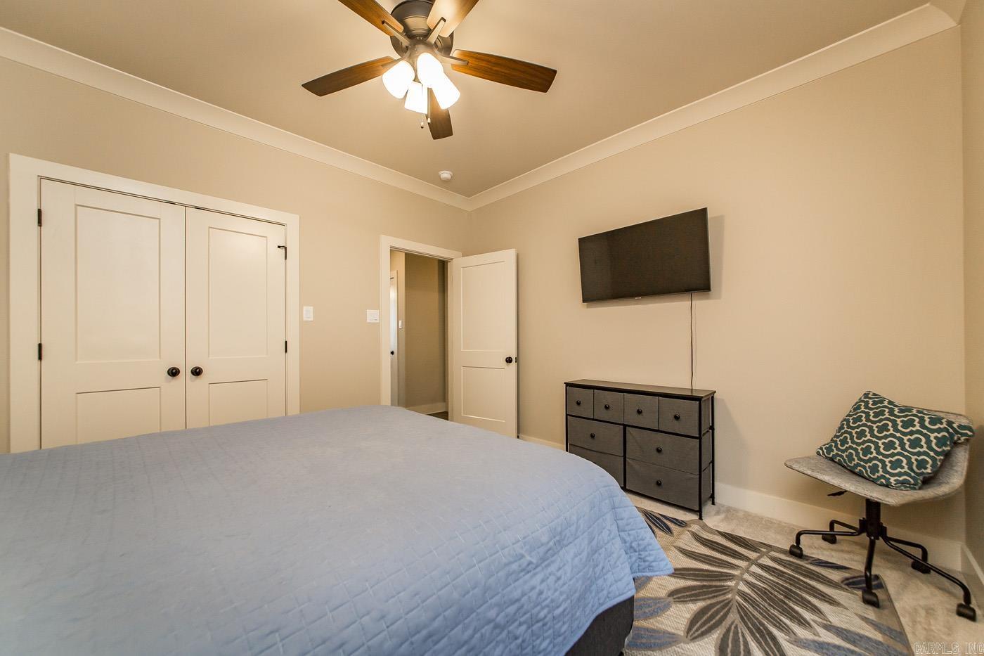 MILLERS GLENN - Residential