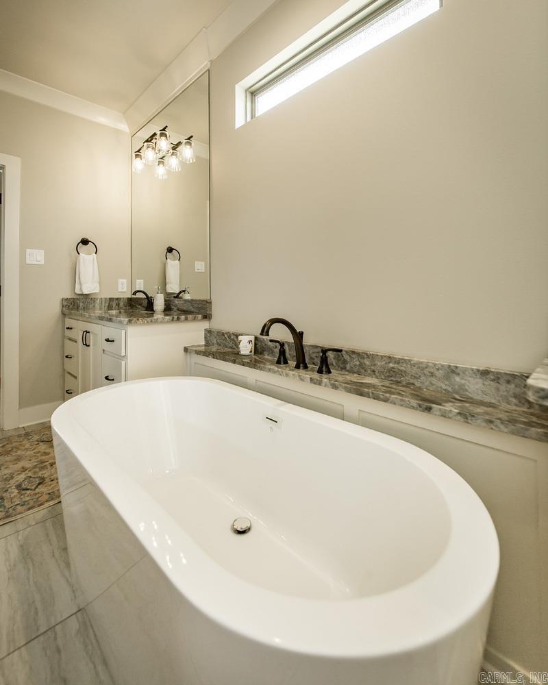 MILLERS GLENN - Residential