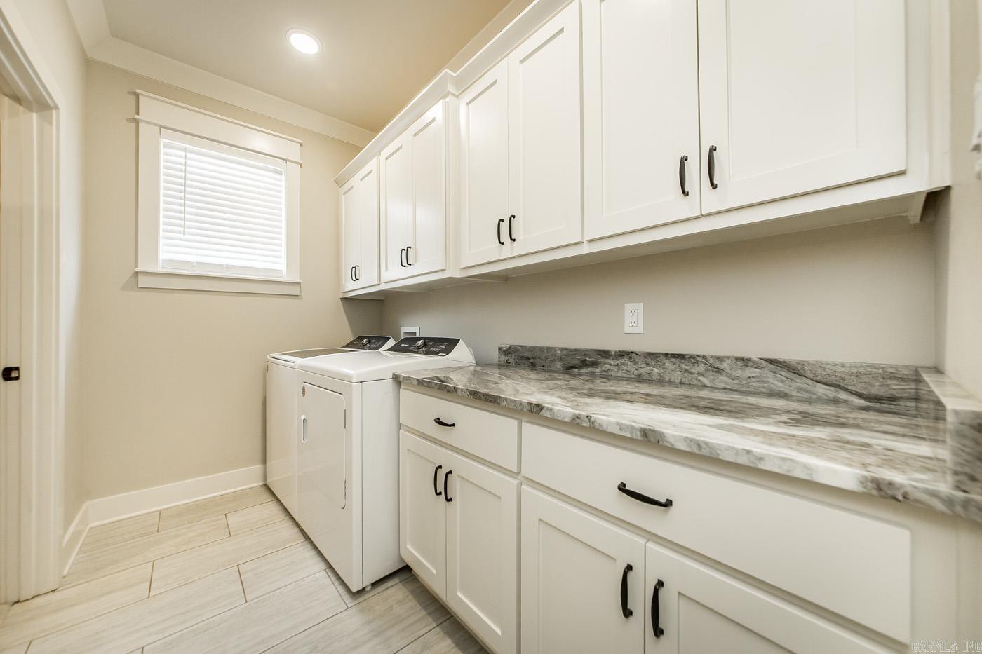 MILLERS GLENN - Residential