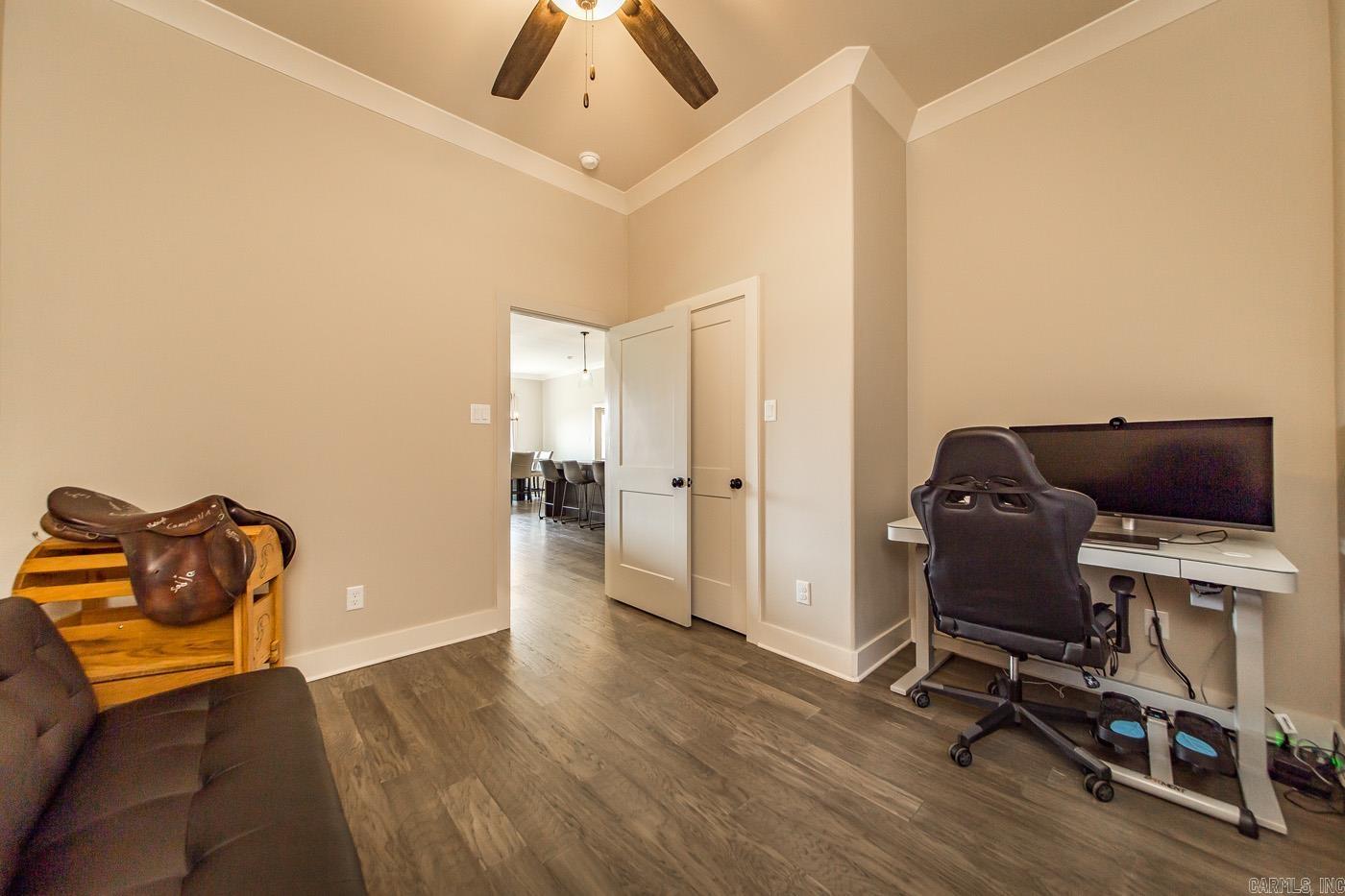 MILLERS GLENN - Residential