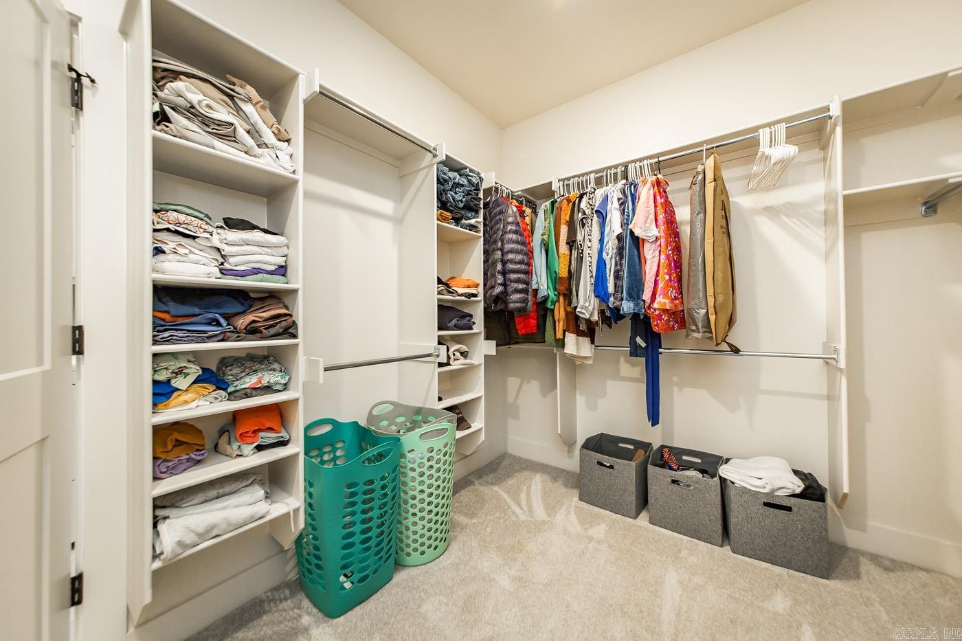 MILLERS GLENN - Residential