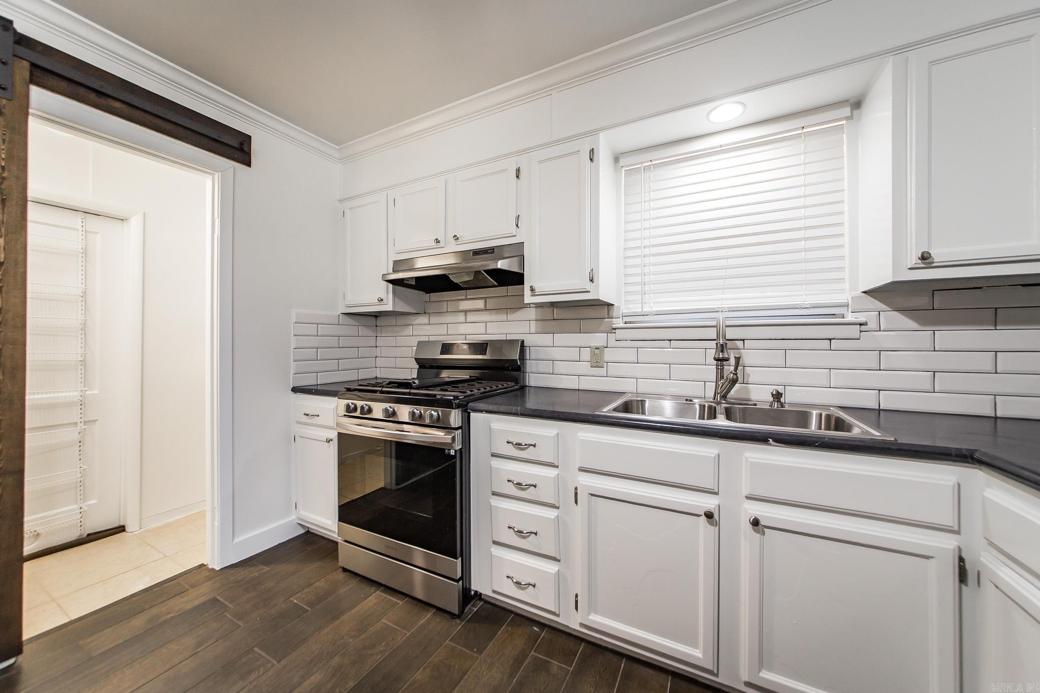 OAKHURST - Residential