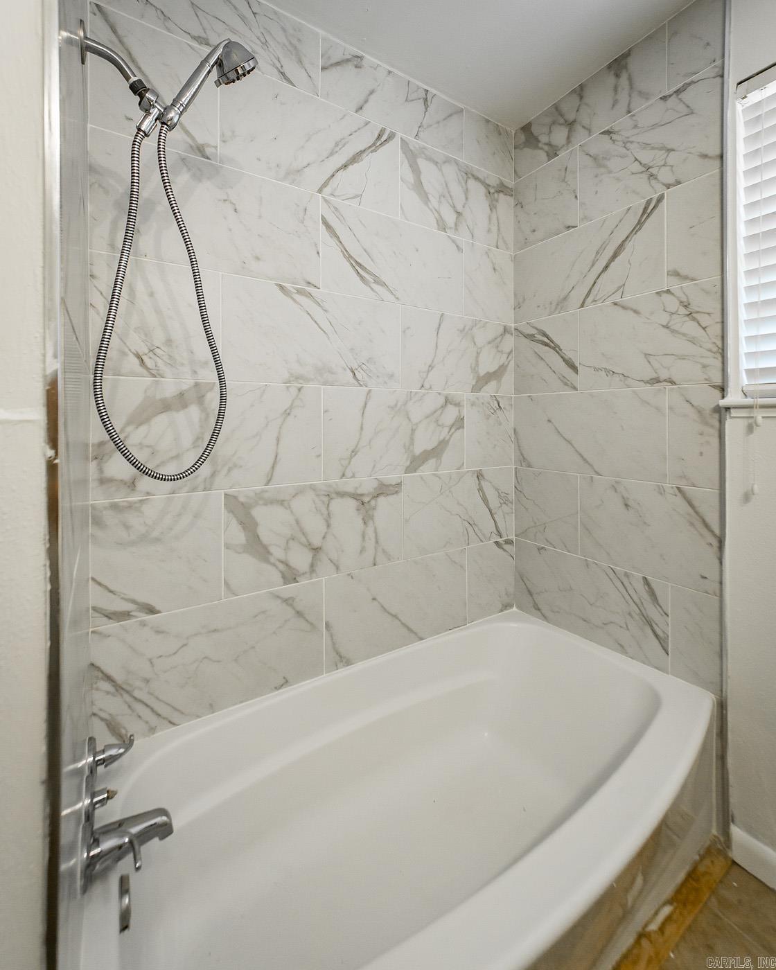 OAKHURST - Residential