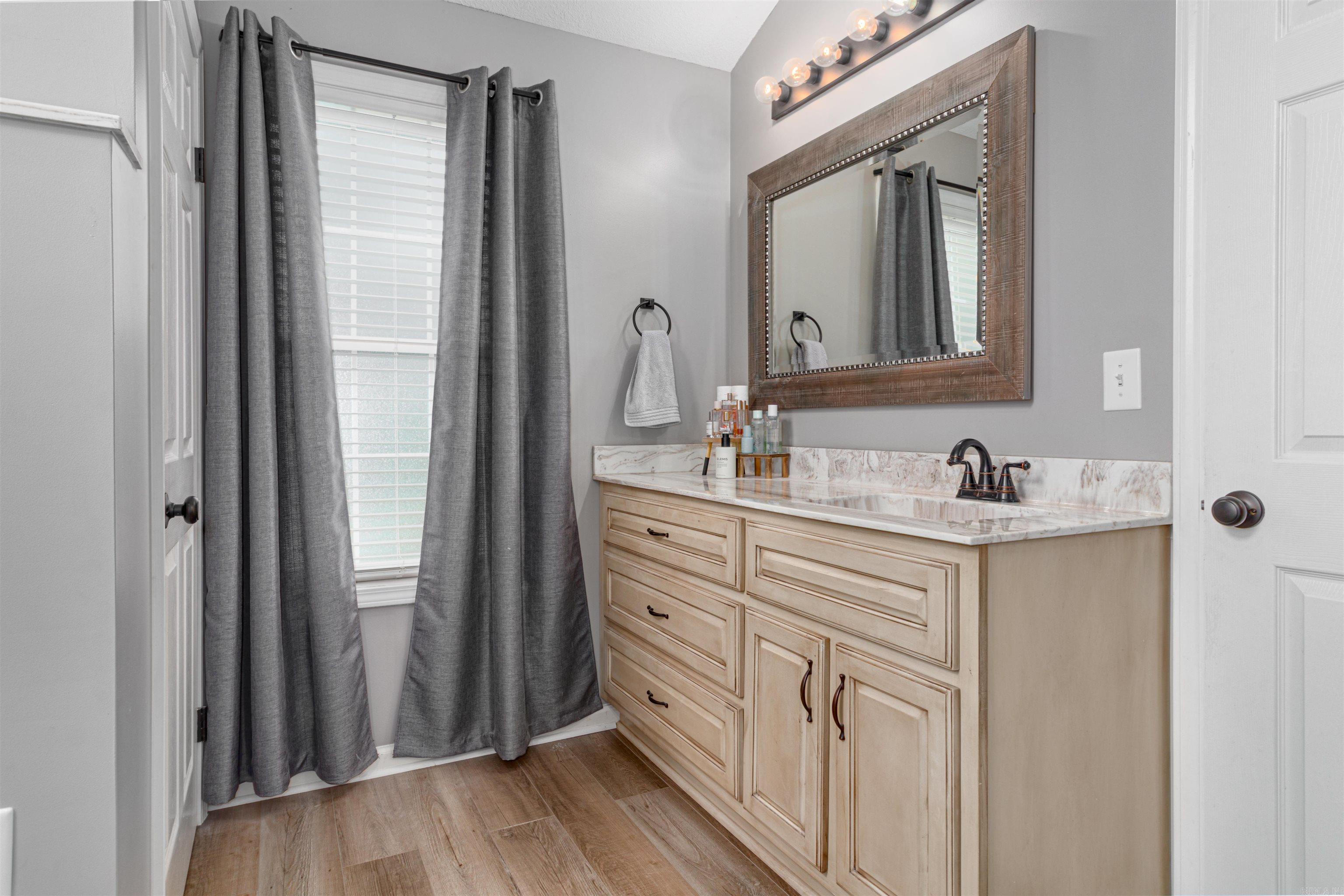 PARK RIDGE ESTATE - Residential