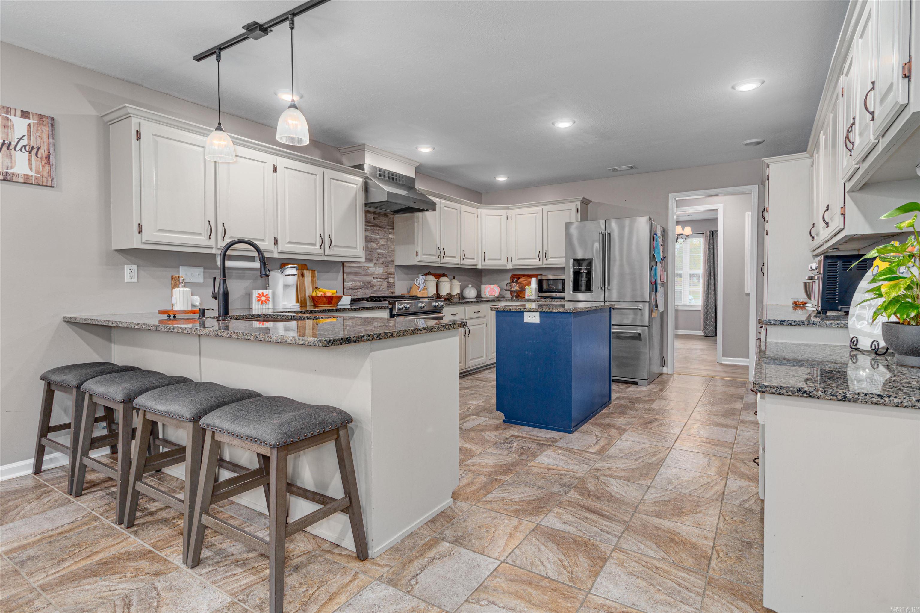 PARK RIDGE ESTATE - Residential