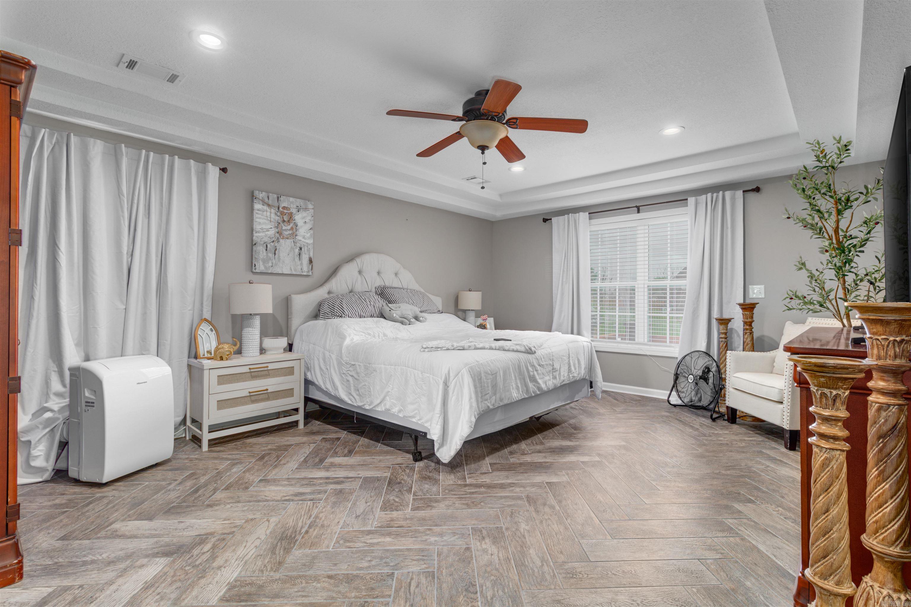 PARK RIDGE ESTATE - Residential