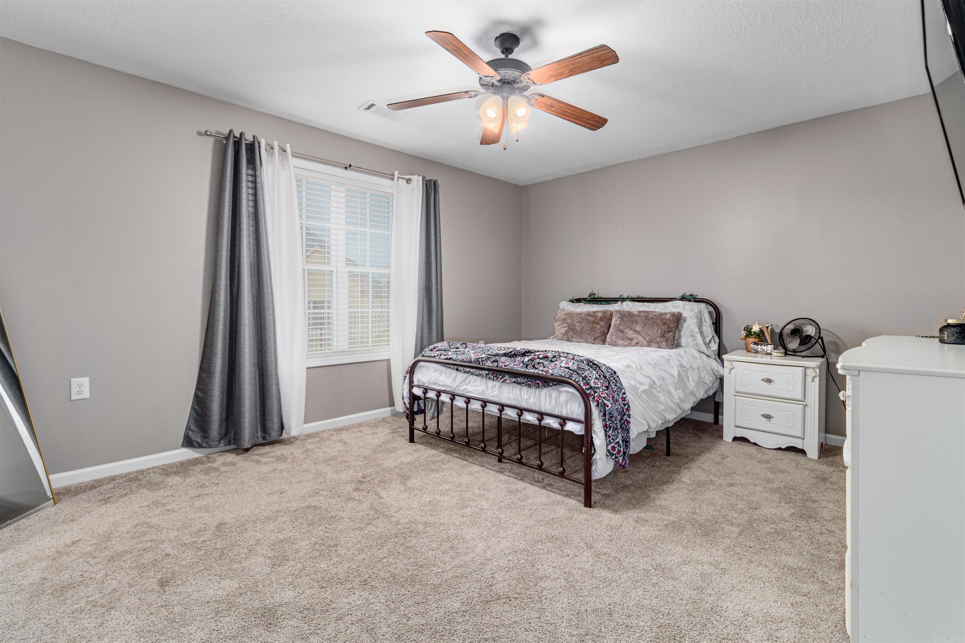 PARK RIDGE ESTATE - Residential