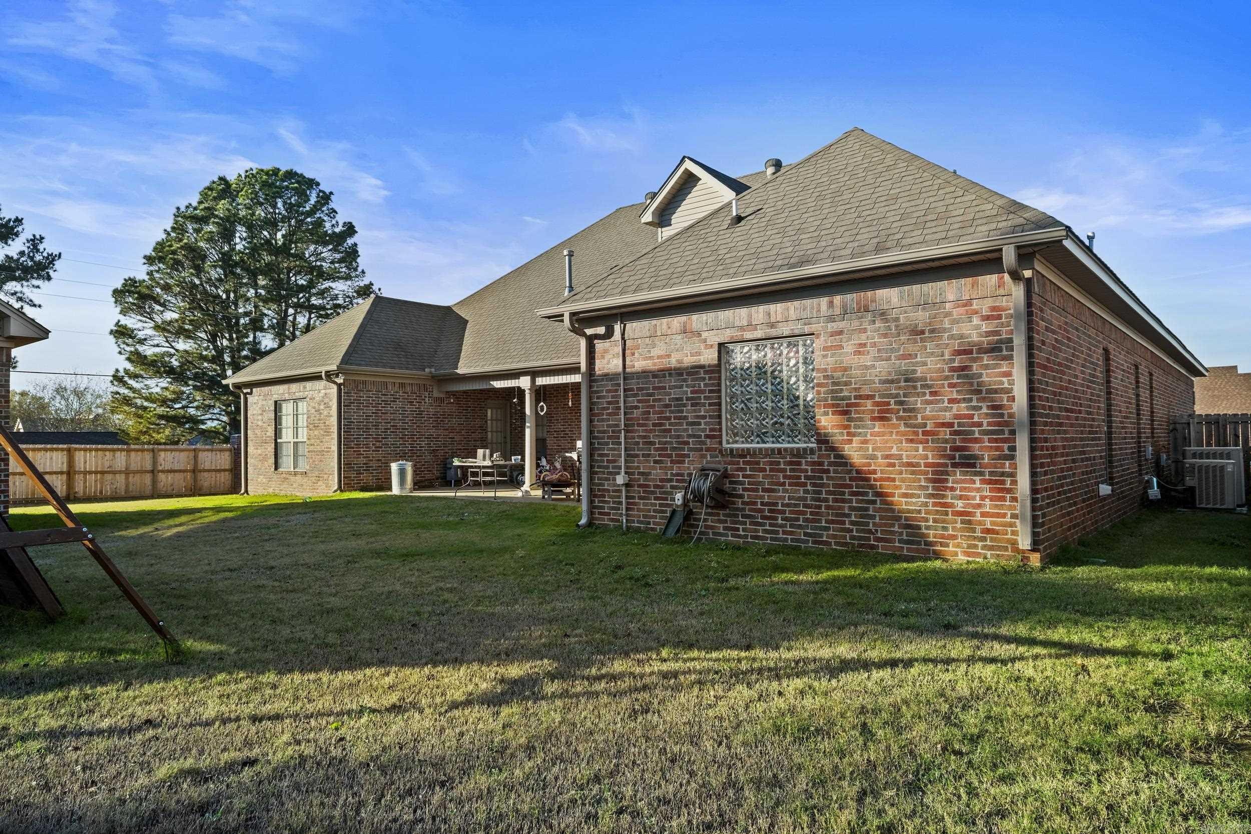 SOUTHWIND - Residential