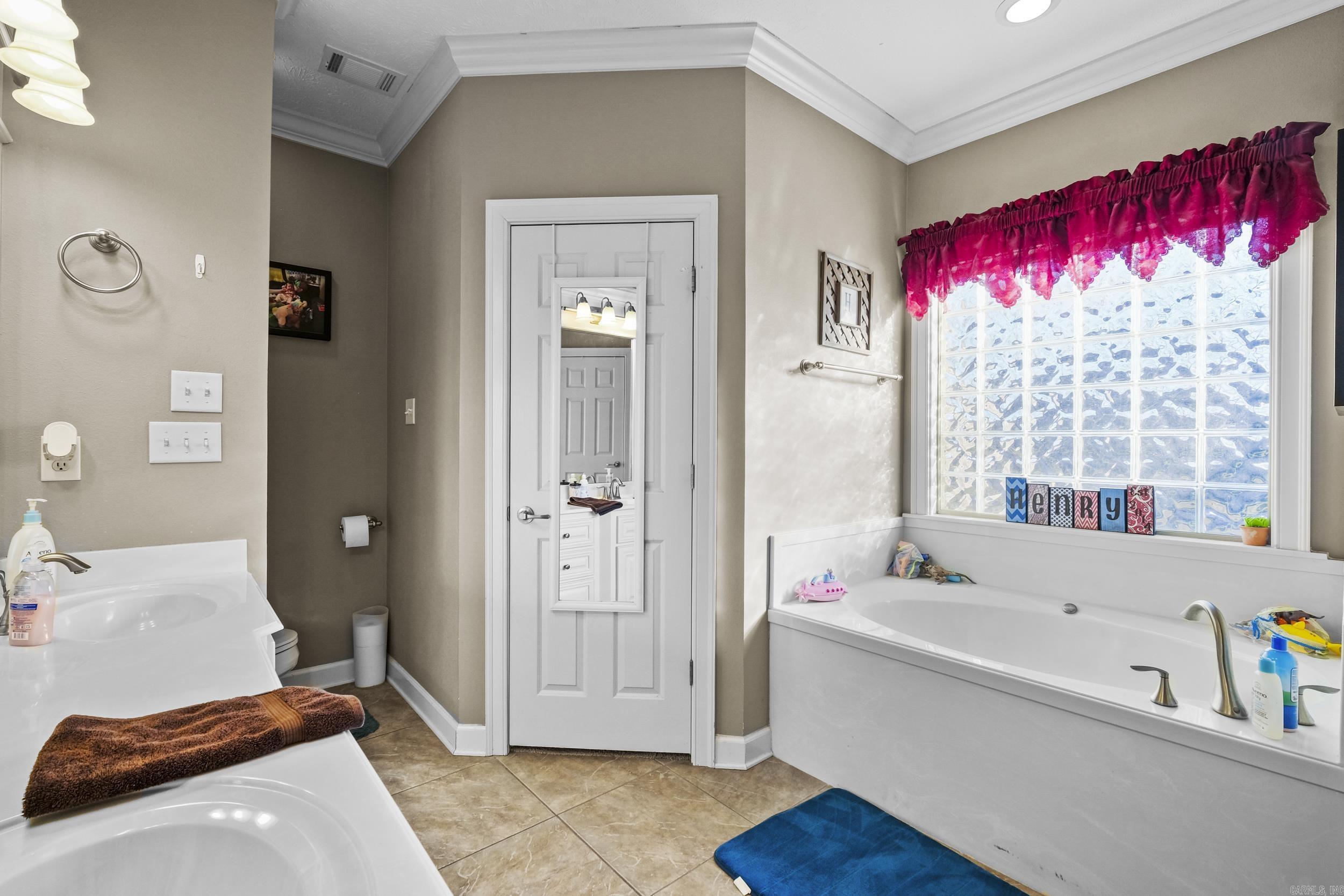 SOUTHWIND - Residential