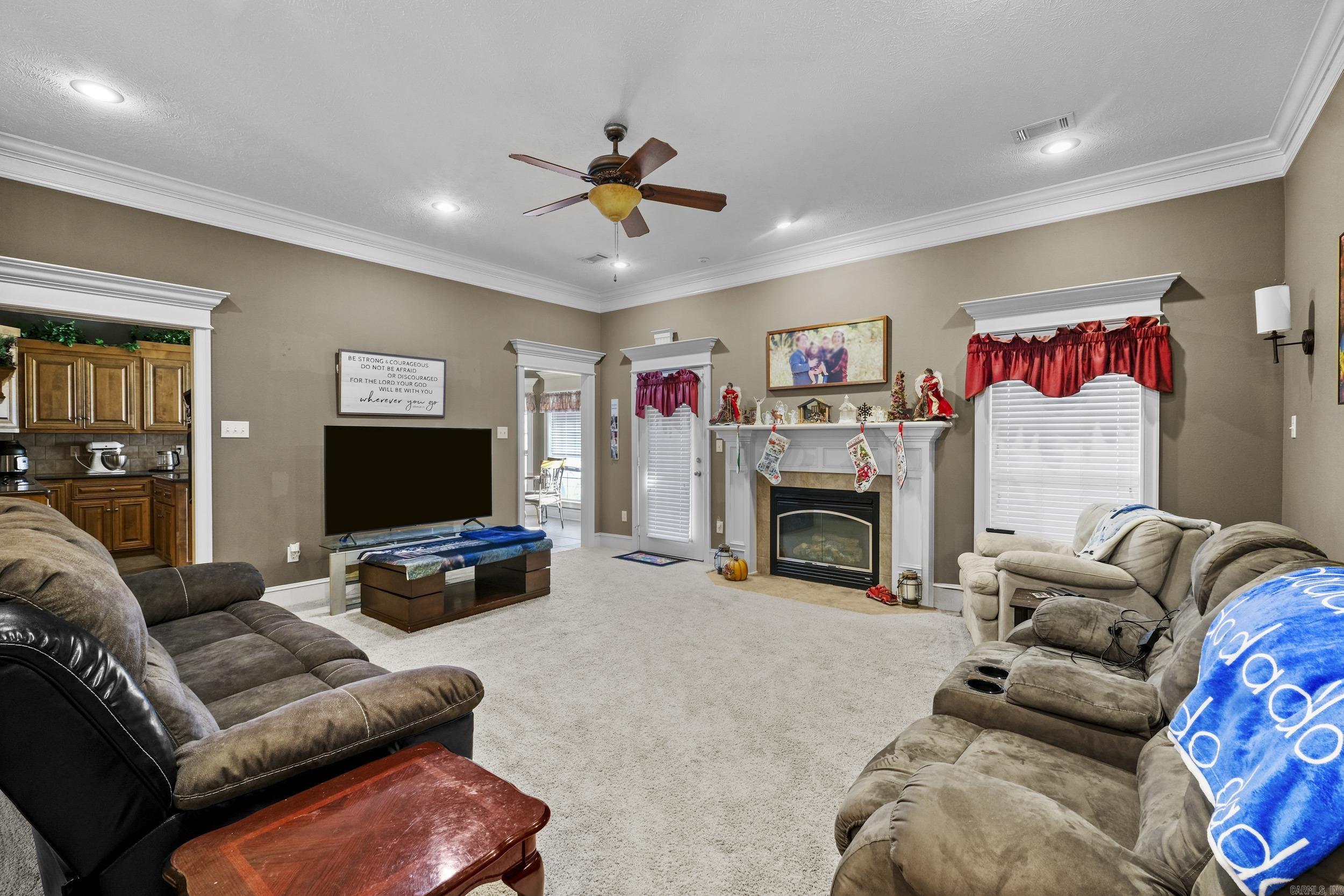 SOUTHWIND - Residential