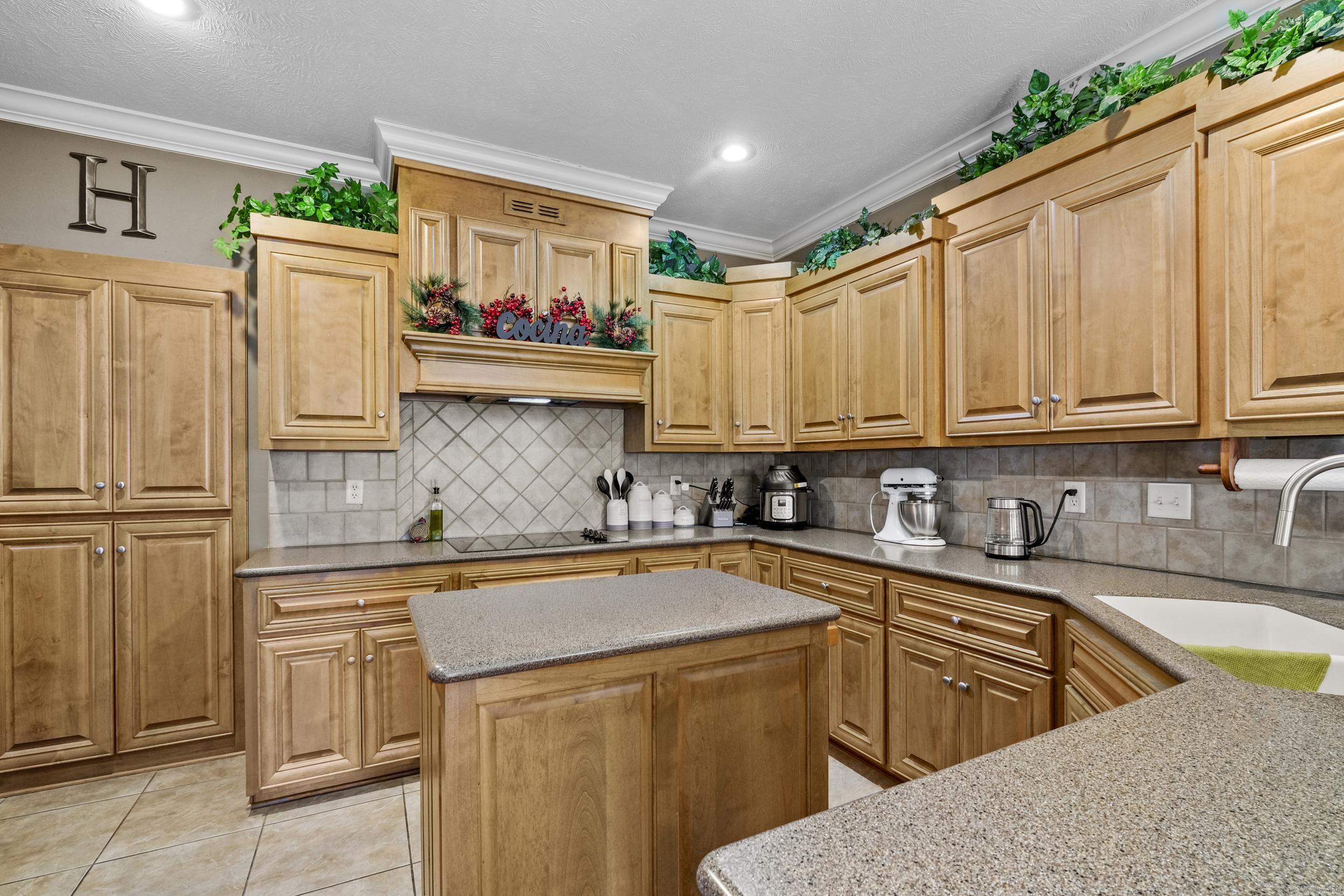 SOUTHWIND - Residential