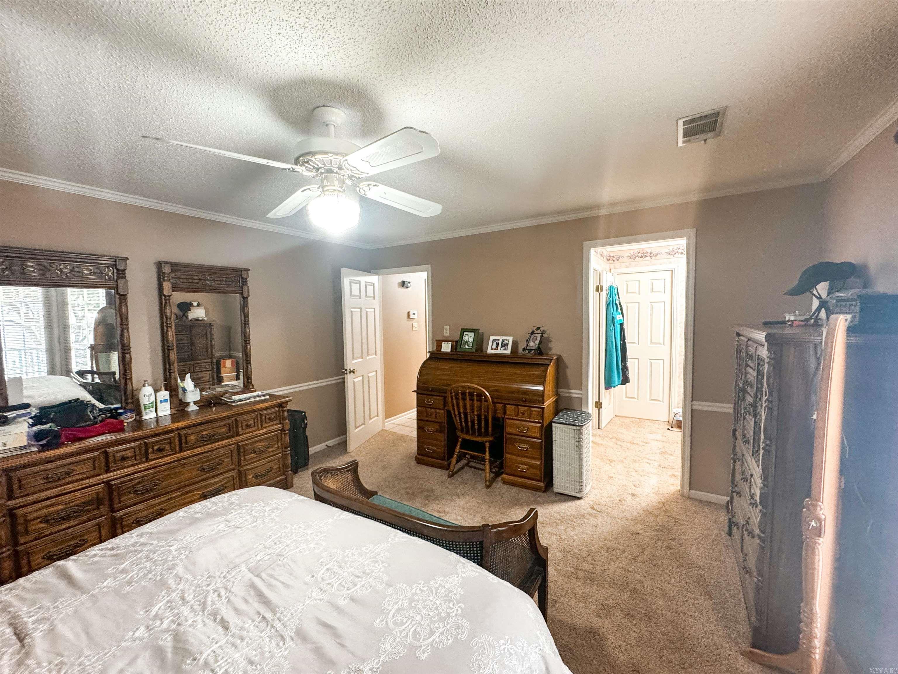 River Oakes Estates - Residential