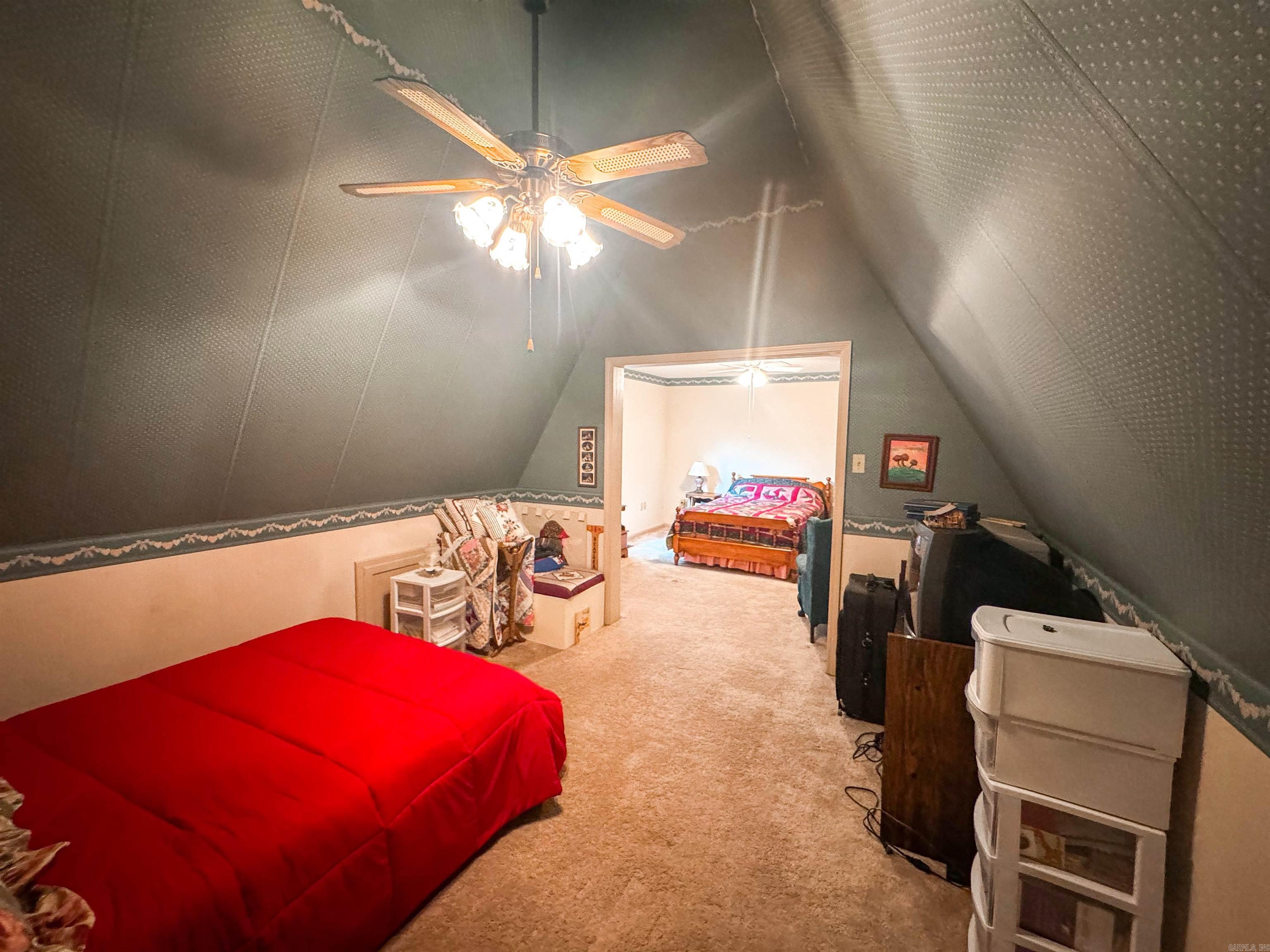 River Oakes Estates - Residential