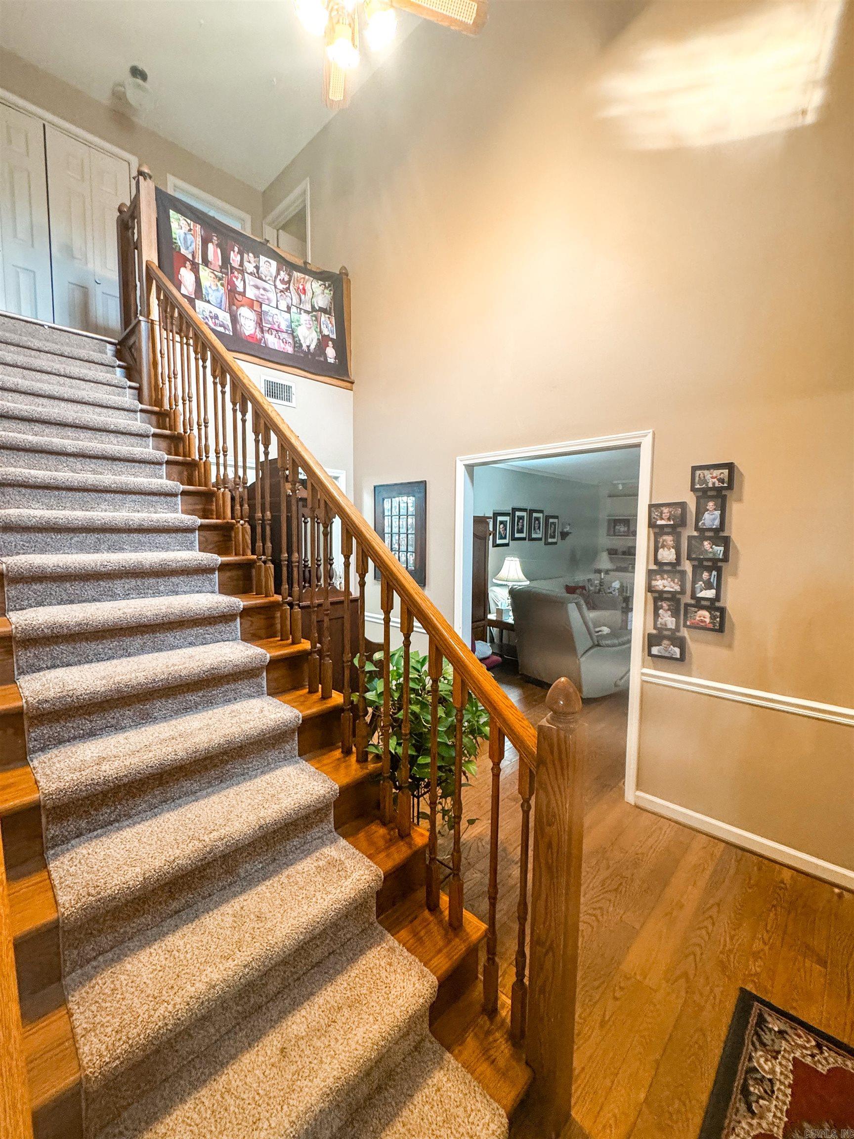 River Oakes Estates - Residential