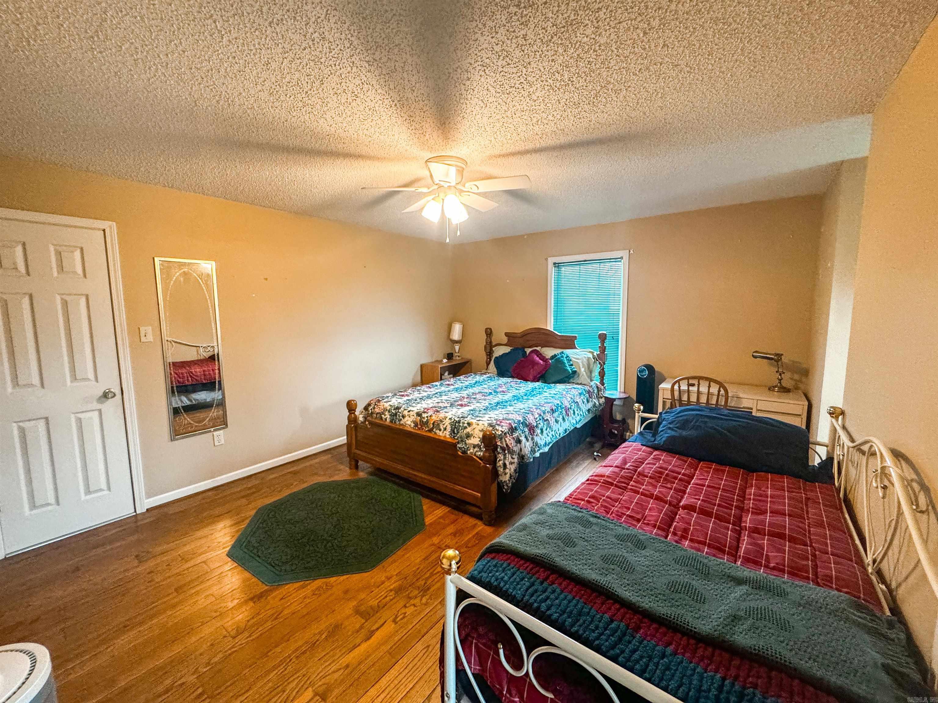 River Oakes Estates - Residential