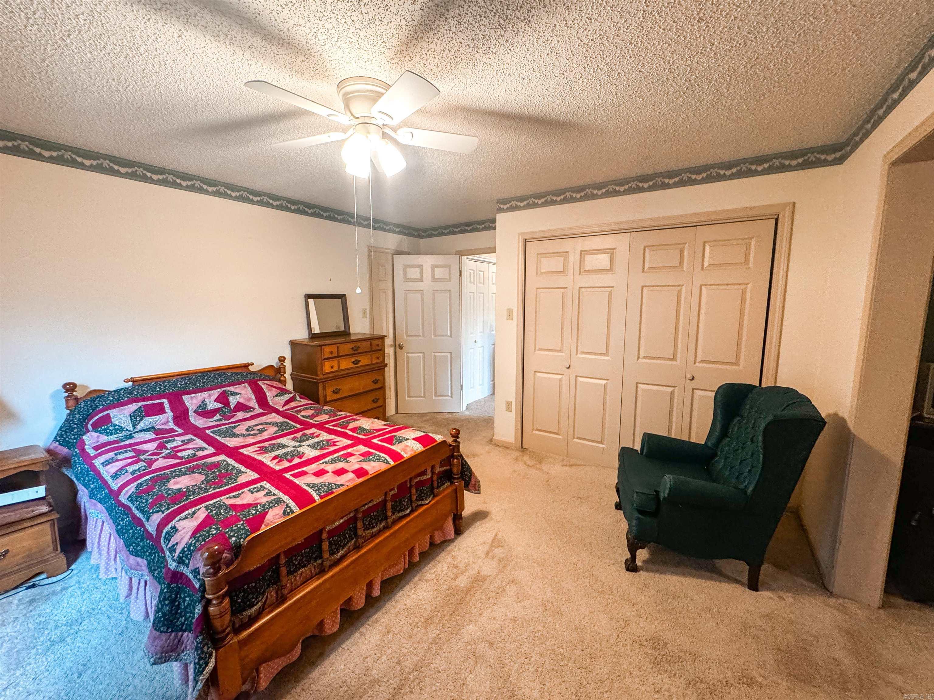 River Oakes Estates - Residential