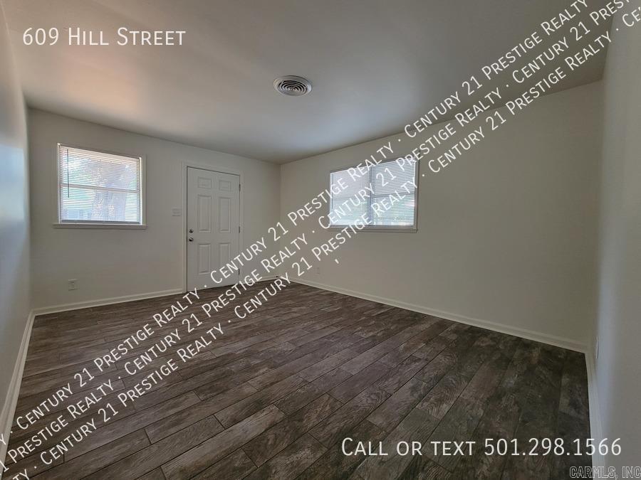 Oak View Replat - Residential Lease