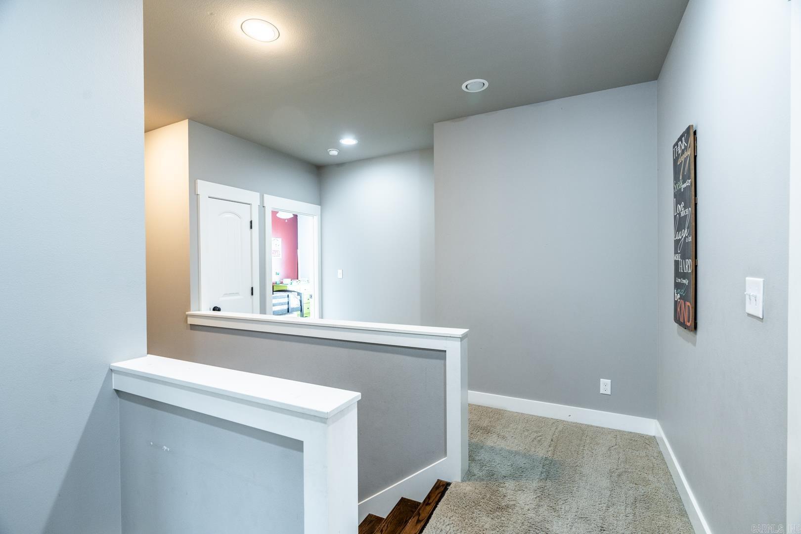 WEATHERSTONE - Residential