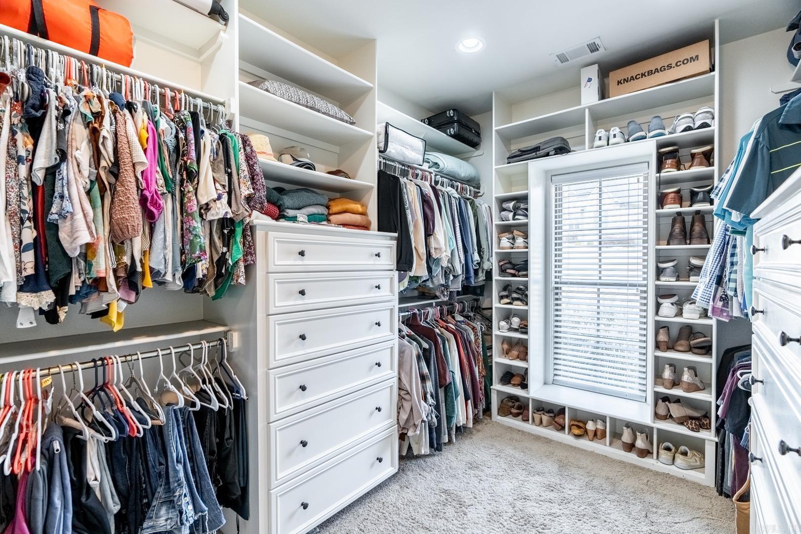 WEATHERSTONE - Residential