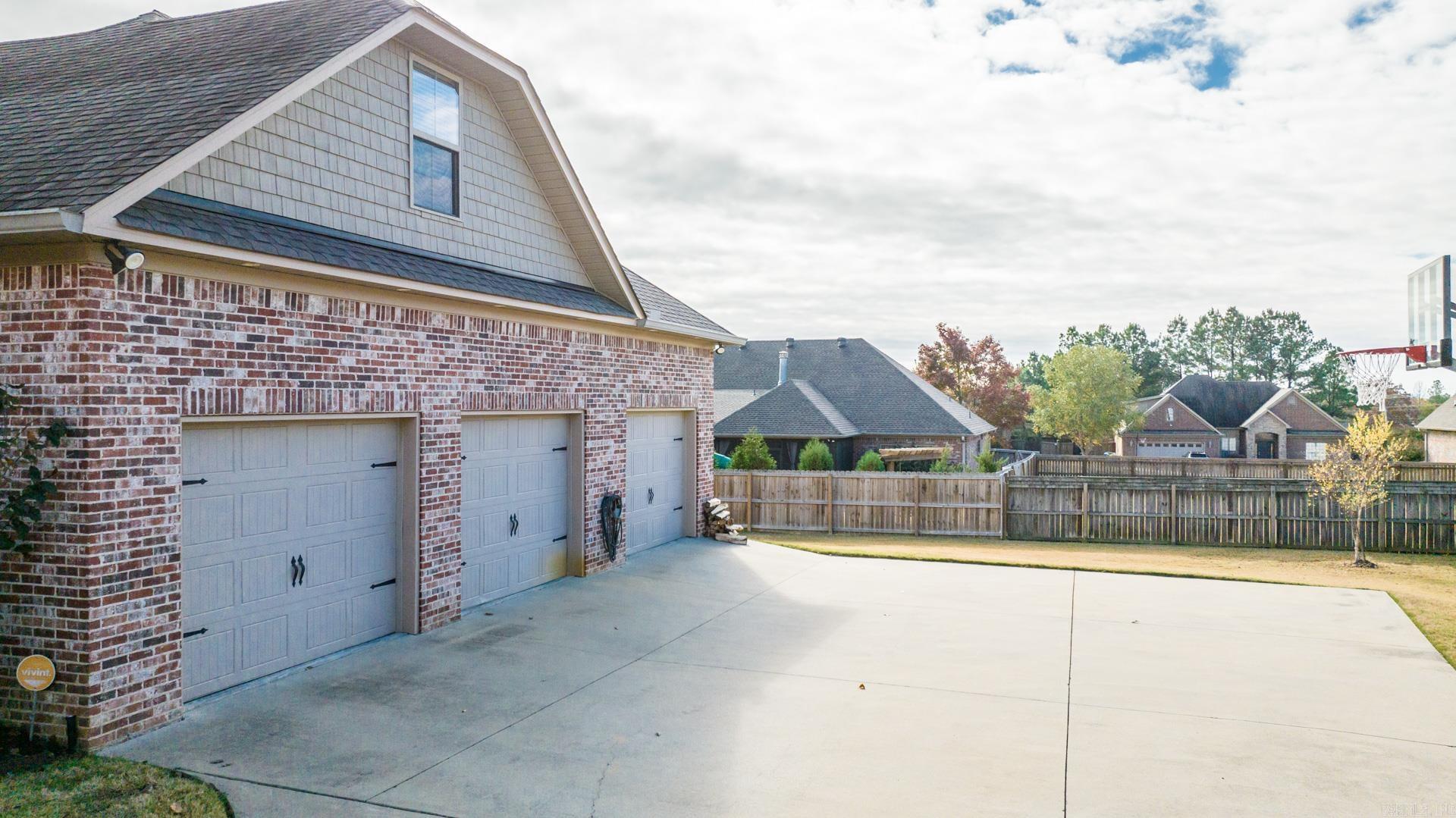 WEATHERSTONE - Residential