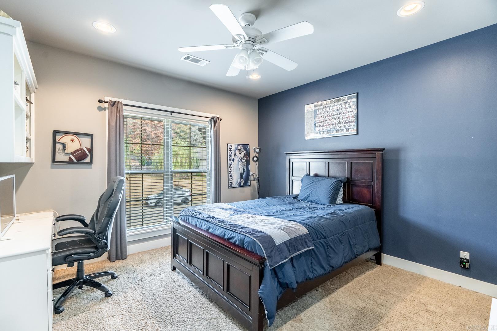 WEATHERSTONE - Residential