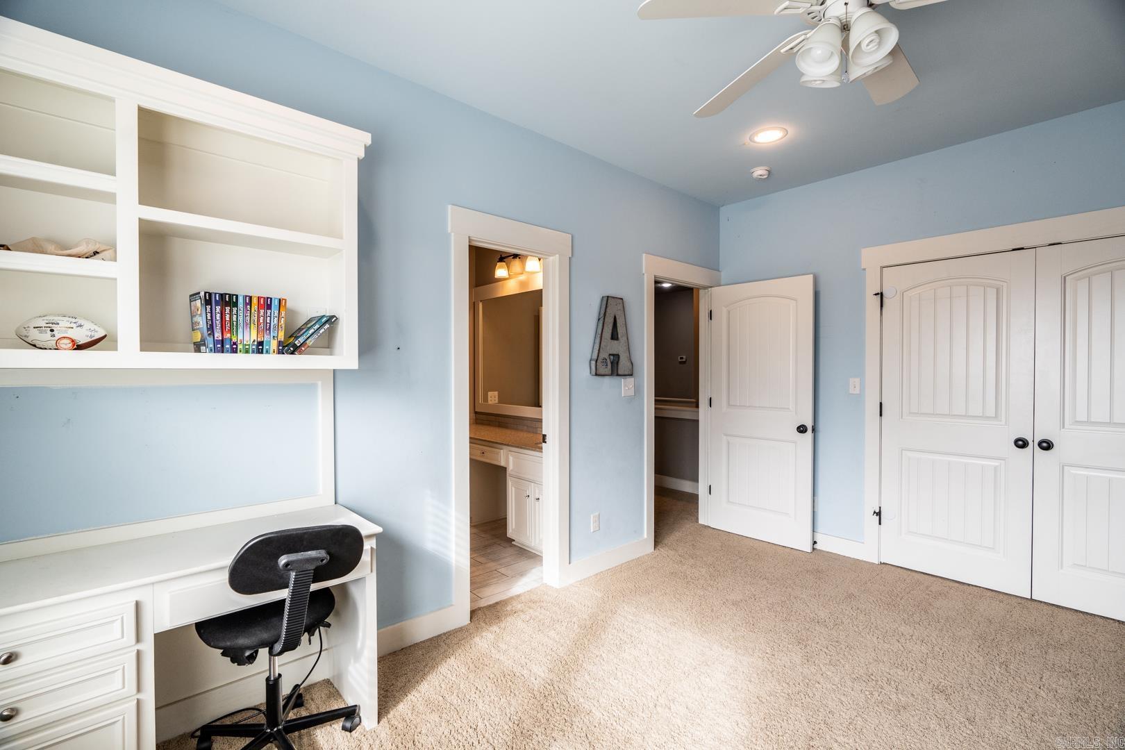 WEATHERSTONE - Residential