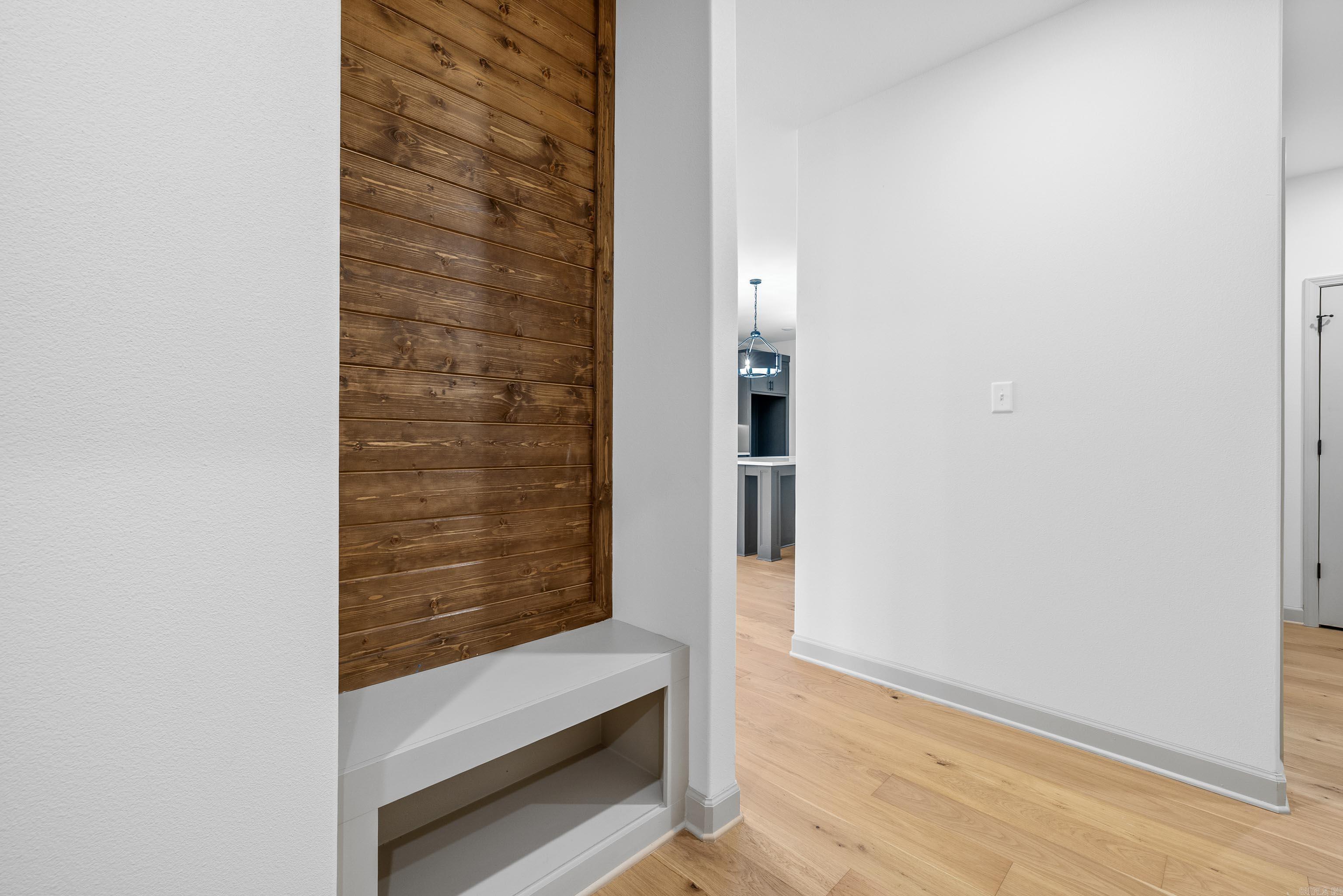 PINEWOOD ESTATES - Residential