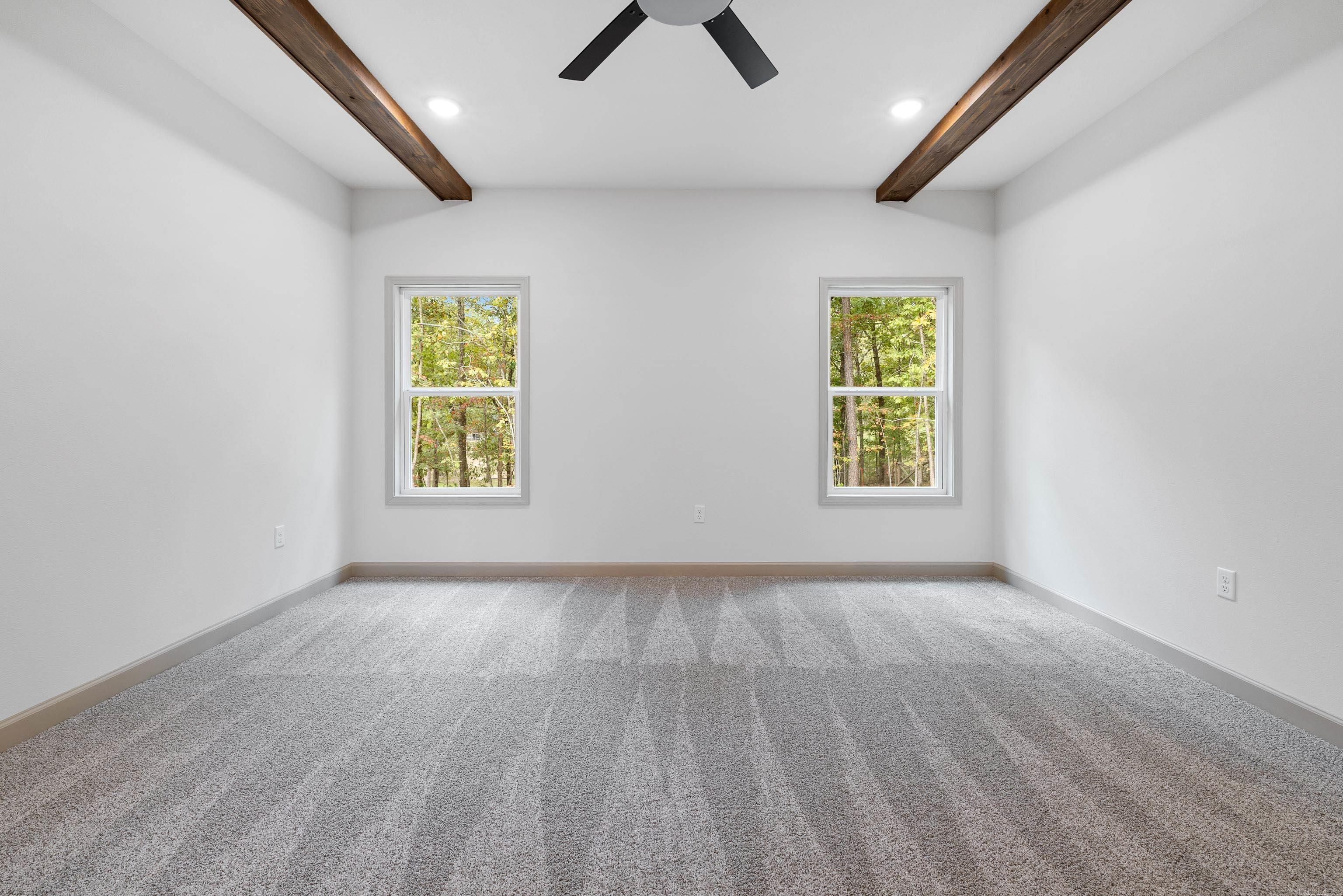 PINEWOOD ESTATES - Residential